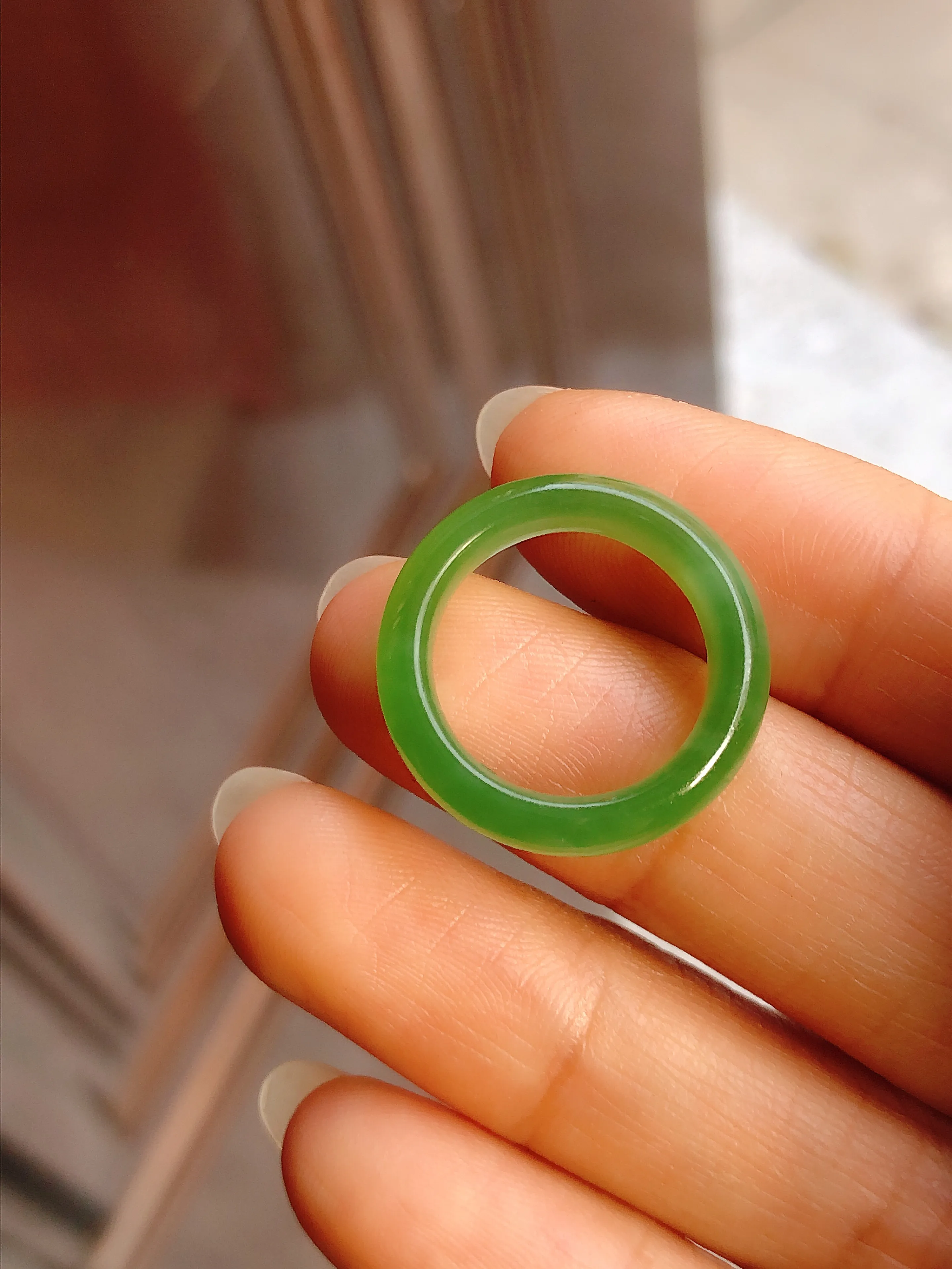 秒老坑和田玉碧玉阳绿色猫眼指环16内径宽5.5重2.6克无裂无杂 特特细腻
