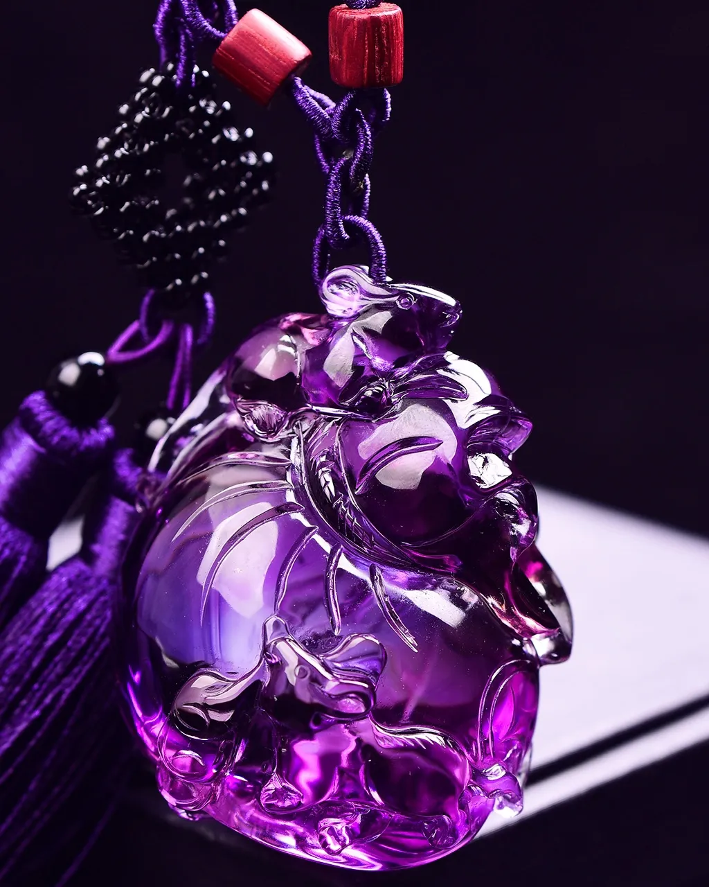 天然紫水晶福袋•鼠来宝手把件•车挂两用款 代代有福，招财进财，健康长寿紫水晶，紫气东来，佩带者顺顺