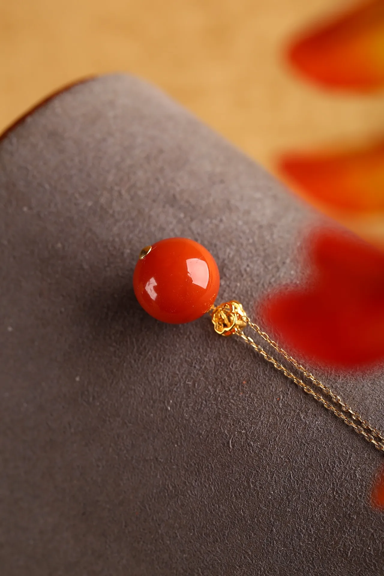 瓦西料【转运珠】柿子红+玫瑰红，颜色红润，天然无瑕疵，规格：15.4mm，搭配18金扣头，银链子一条