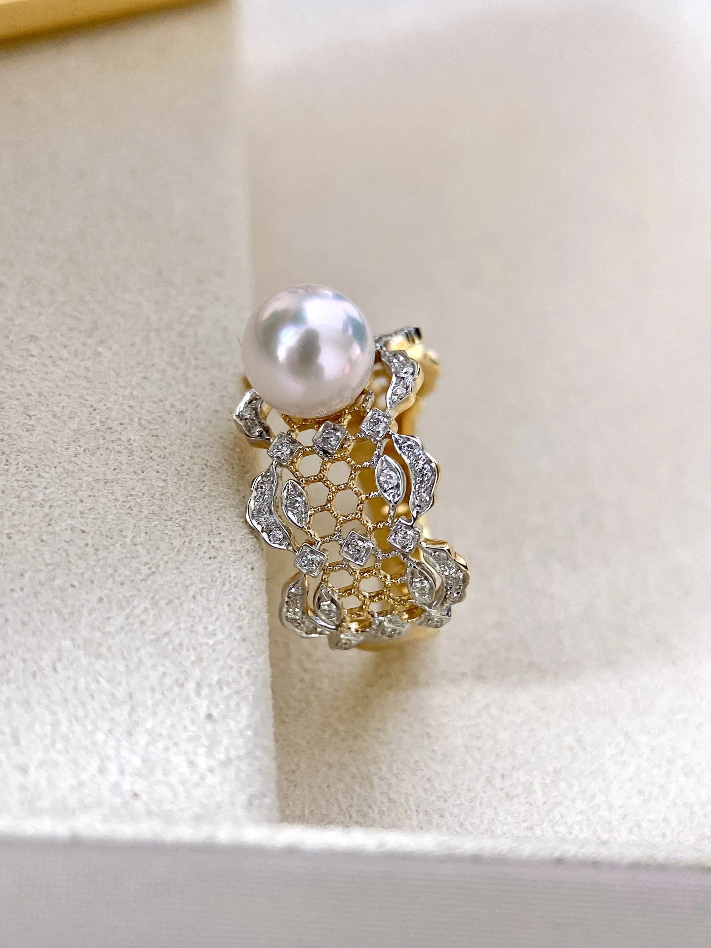 akoya戒指，优雅复古款！高品质珍珠戒指，好看的款，优雅名媛气质，指尖上的温柔！18k钻石镶嵌，珠