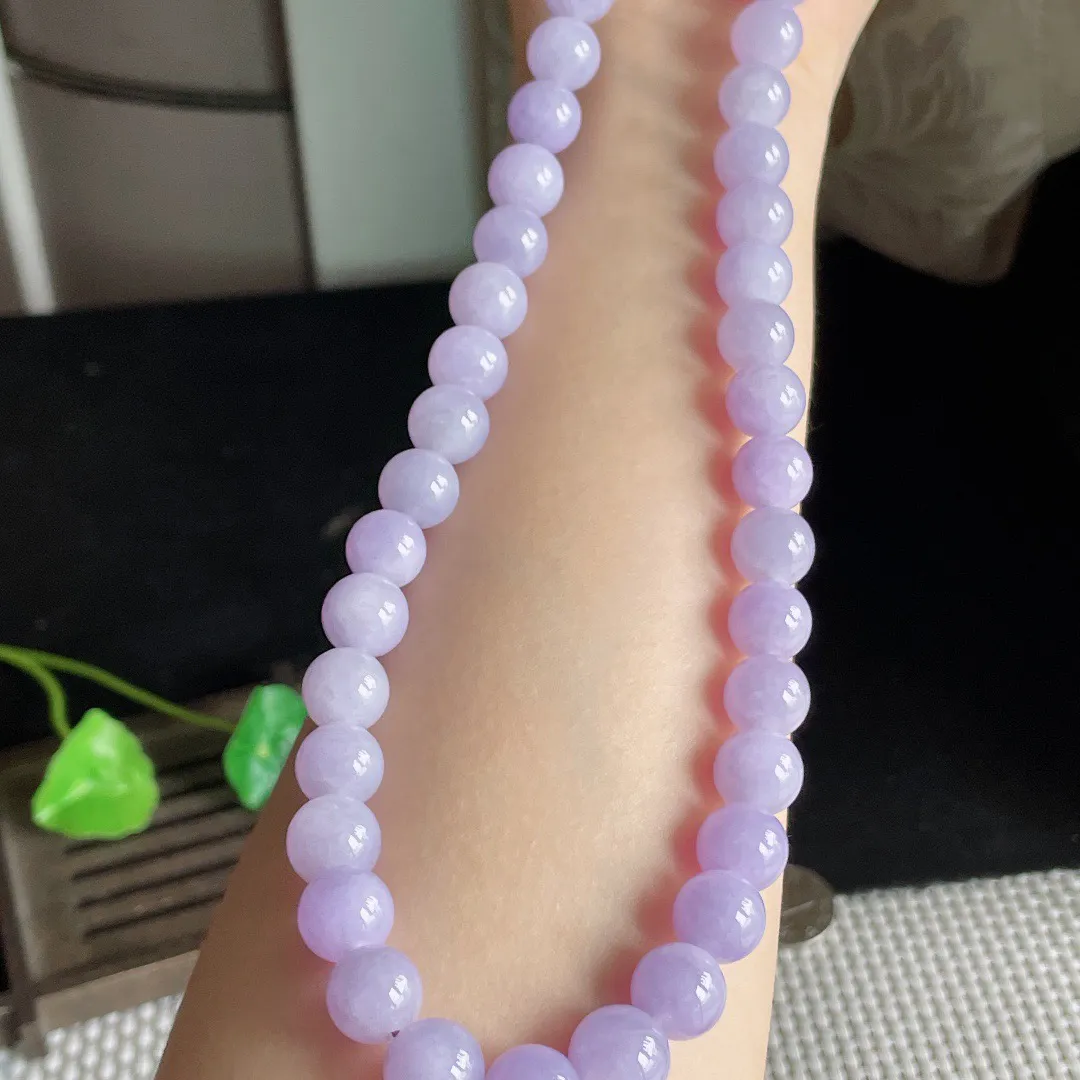翡翠a货紫罗兰圆珠项链53颗，尺寸 11.5mm