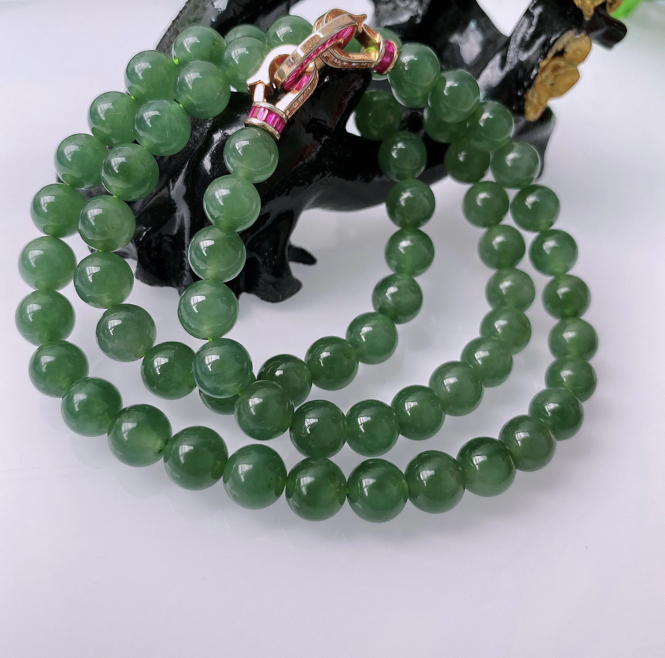 天然A货翡翠 满绿色圆珠项链   大圆珠 翡翠项链 （装饰扣）玉质细腻  冰清玉润  颜色漂亮 取一尺寸8.1mm  #41635068
