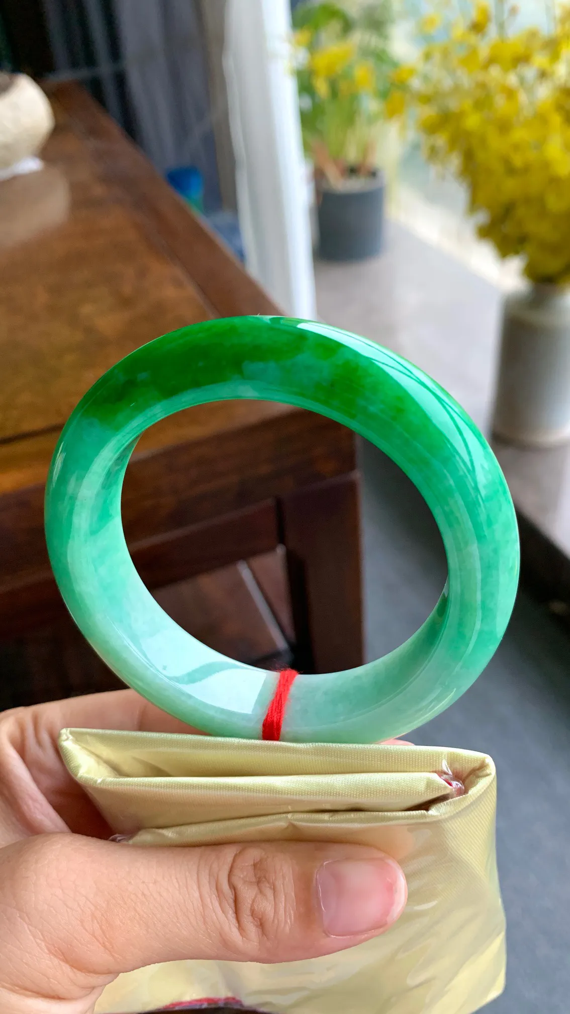 阳绿正圈手镯，圈口: 57-14.6-10.6，一节绿，正圈56，57，58可戴