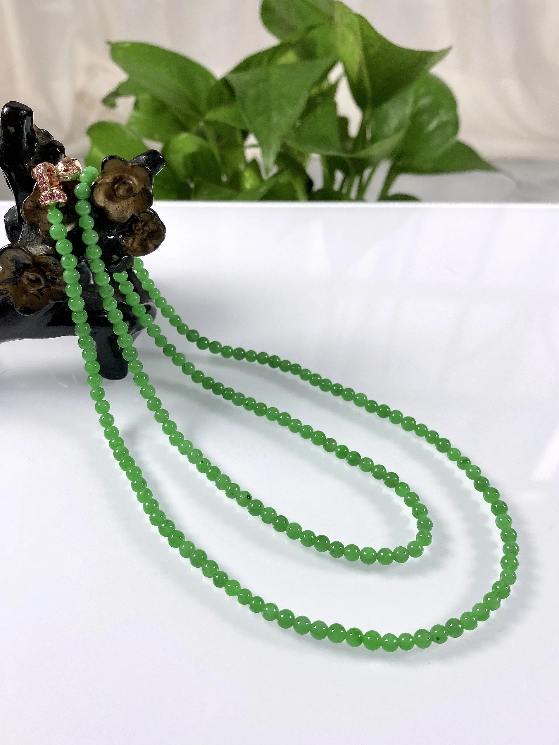 缅甸天然翡翠A货，高冰种满绿正阳绿小米圆珠项链手链，尺寸：3.6mm/180颗，长度600mm，重量：13.99g