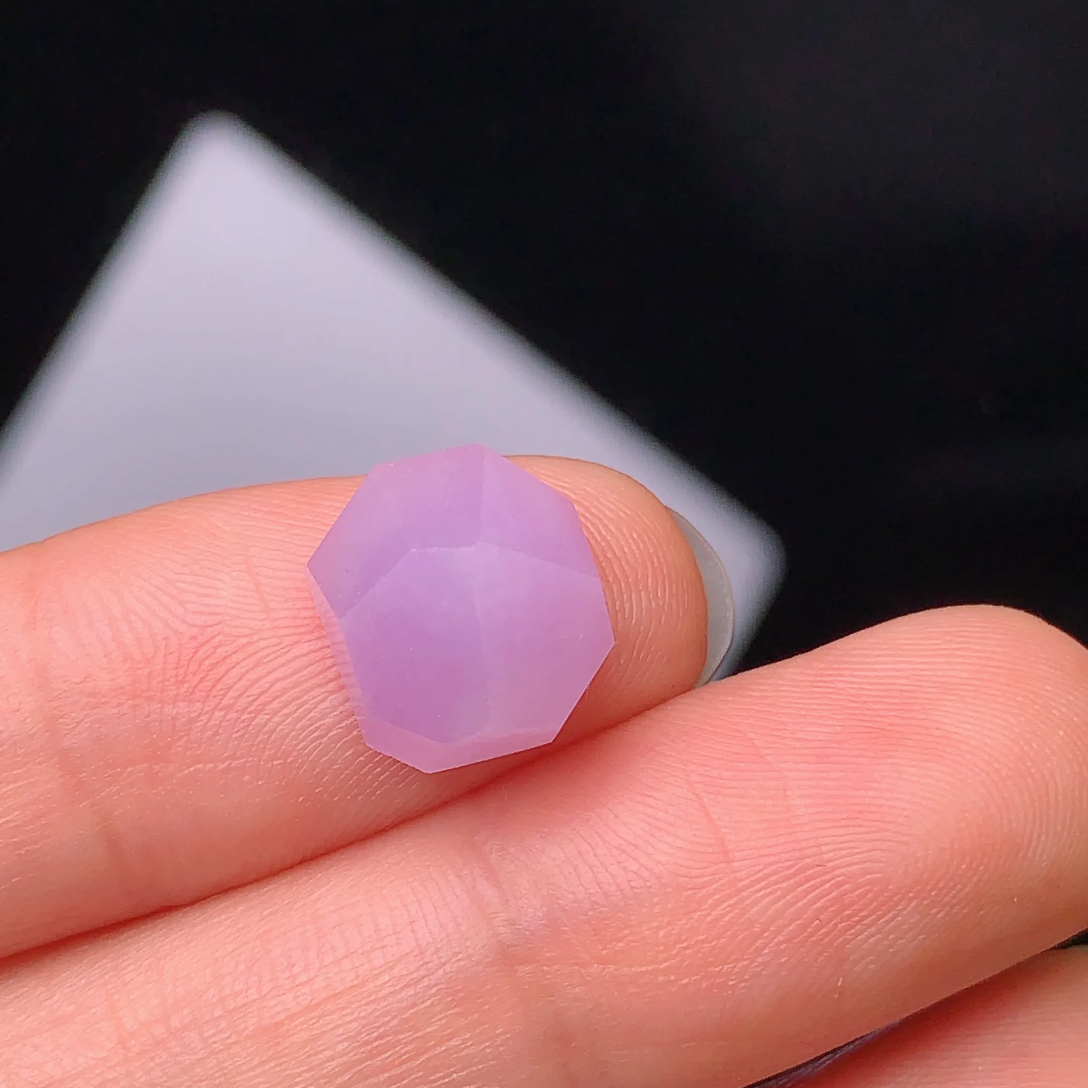 镶嵌款 紫罗兰菱形蛋面 玉质细腻 水润透亮 色泽艳丽 整体尺寸10.7*9.8*6.3