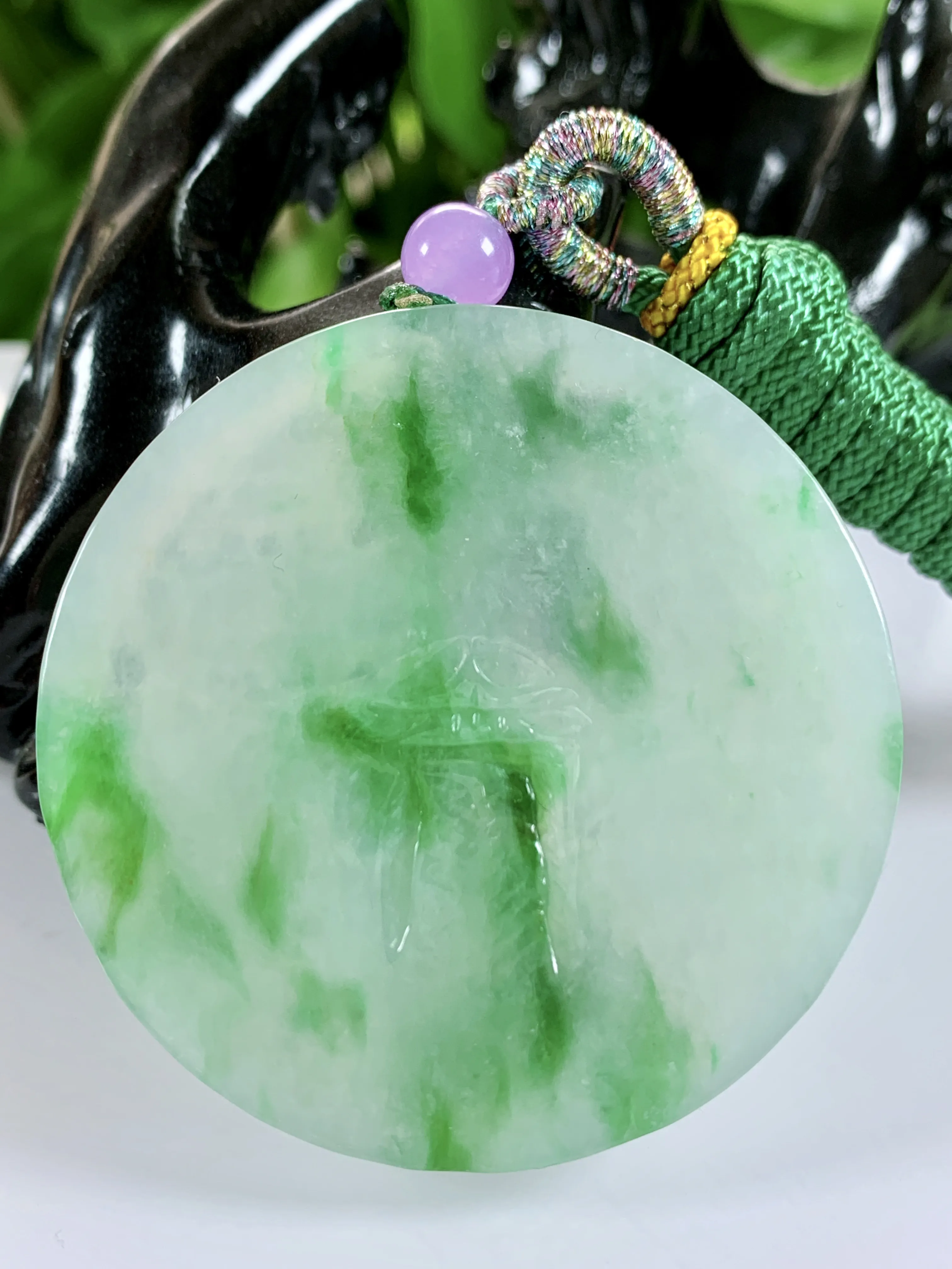 缅甸天然翡翠A货，冰种飘阳绿圆形山水牌吊坠挂件，尺寸：46.5/4.5mm重量：20.86g