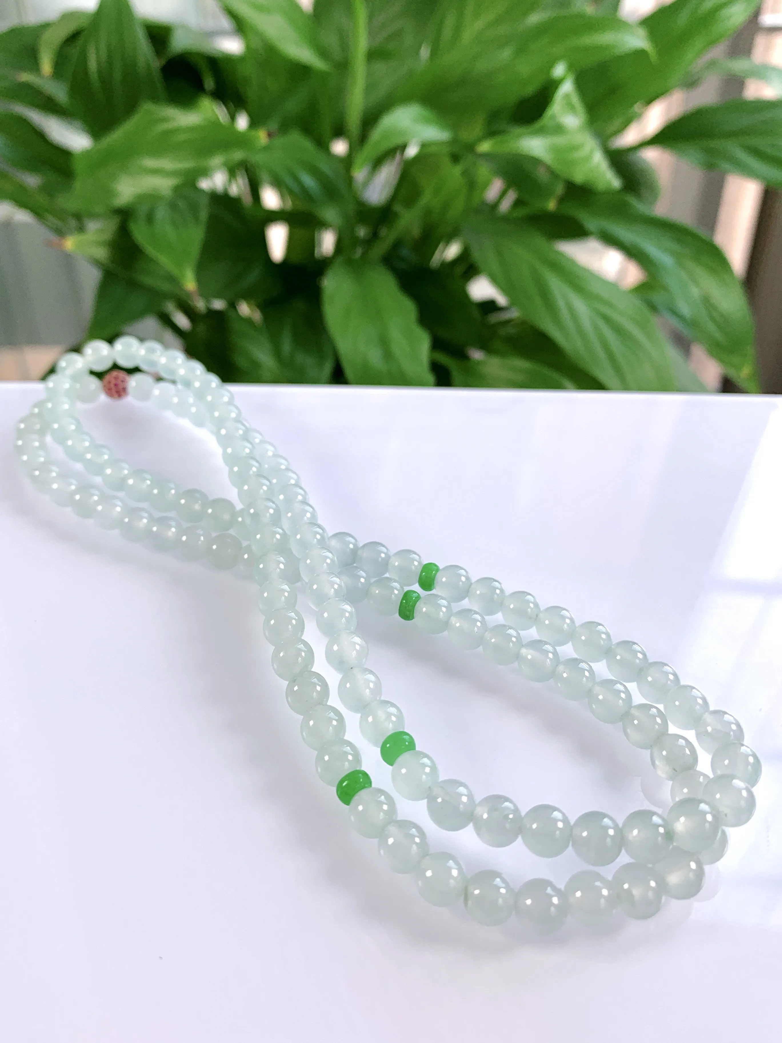 缅甸天然翡翠A货，高冰起光起胶双彩圆珠项链手链，尺寸：圆珠6mm/112颗，长度660mm,重量：41.93g