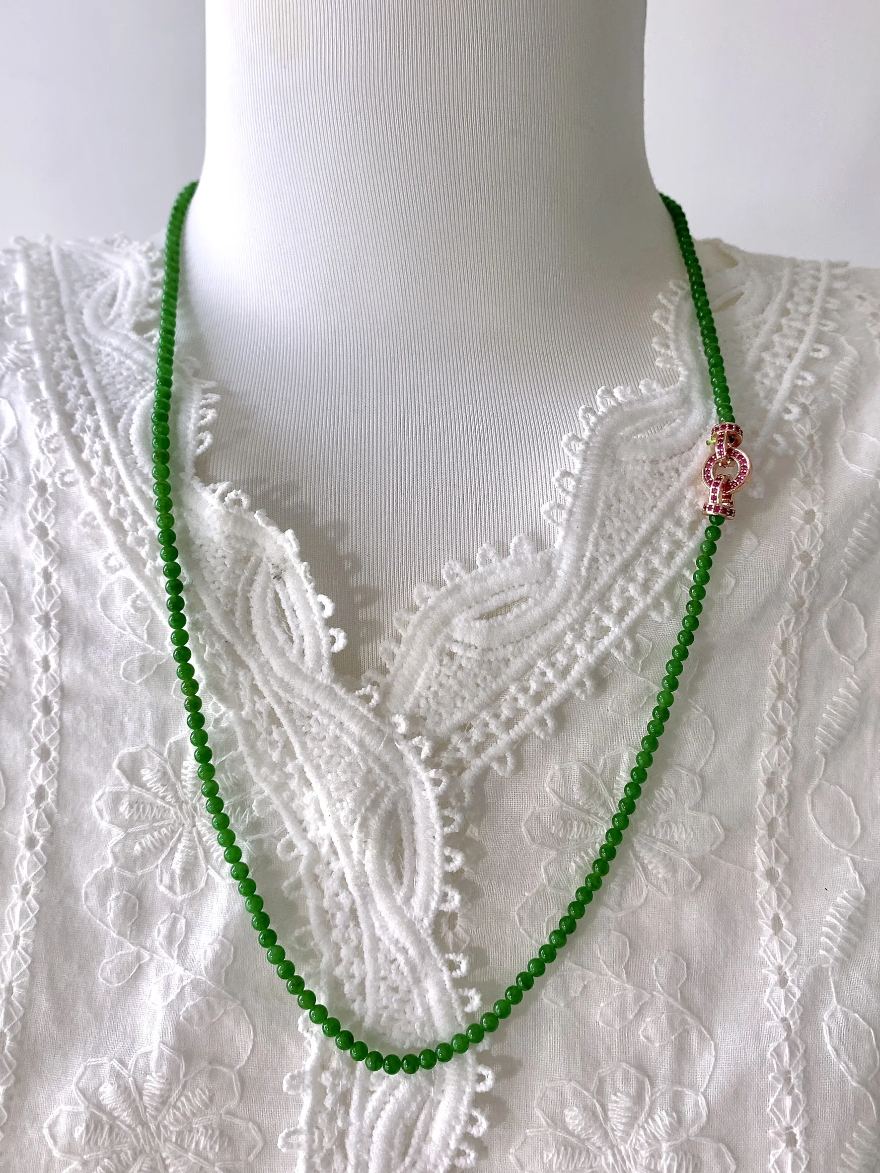 缅甸天然翡翠A货，冰种起胶满绿黄加绿小圆珠小米珠项链手链，尺寸：3.5mm，长度590mm，重量：1