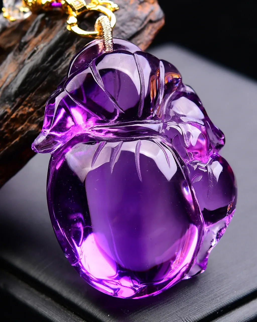 天然紫水晶福袋•鼠来宝吊坠 代代有福，招财进财，健康长寿紫水晶.转运，紫气东来，佩带者顺顺利利保平