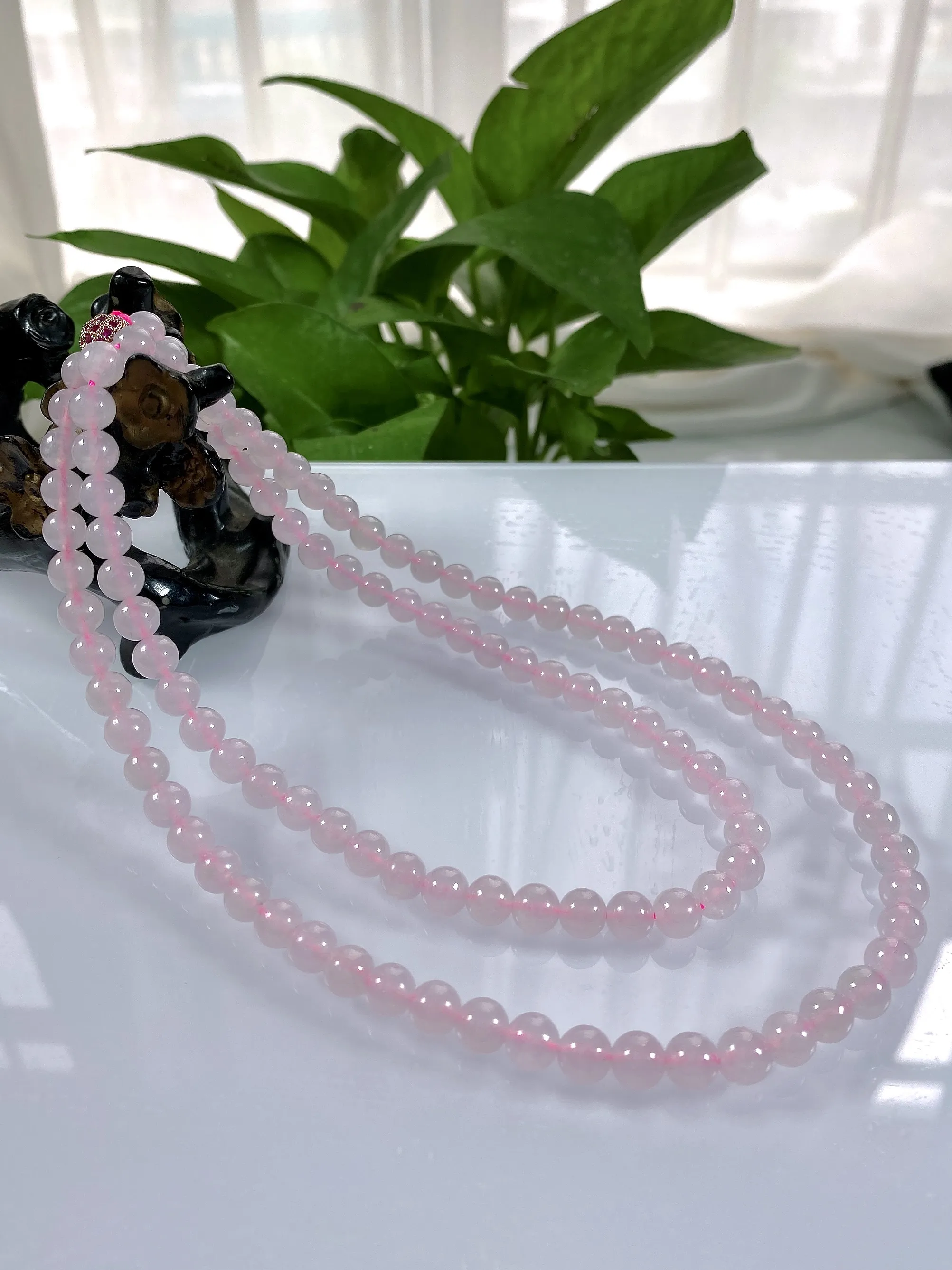 缅甸天然翡翠A货，卡6.8冰种起光起胶浅粉色圆珠项链手链，尺寸：6.8mm，长度690mm，重量：约54.62g