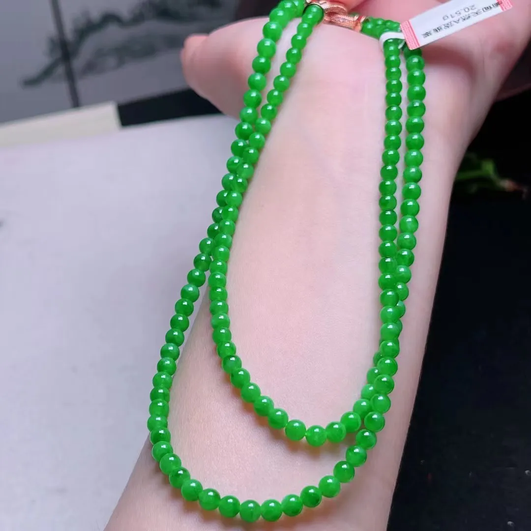 天然翡翠A货 满绿圆珠项链尺寸 4.2mm  重  20.51g