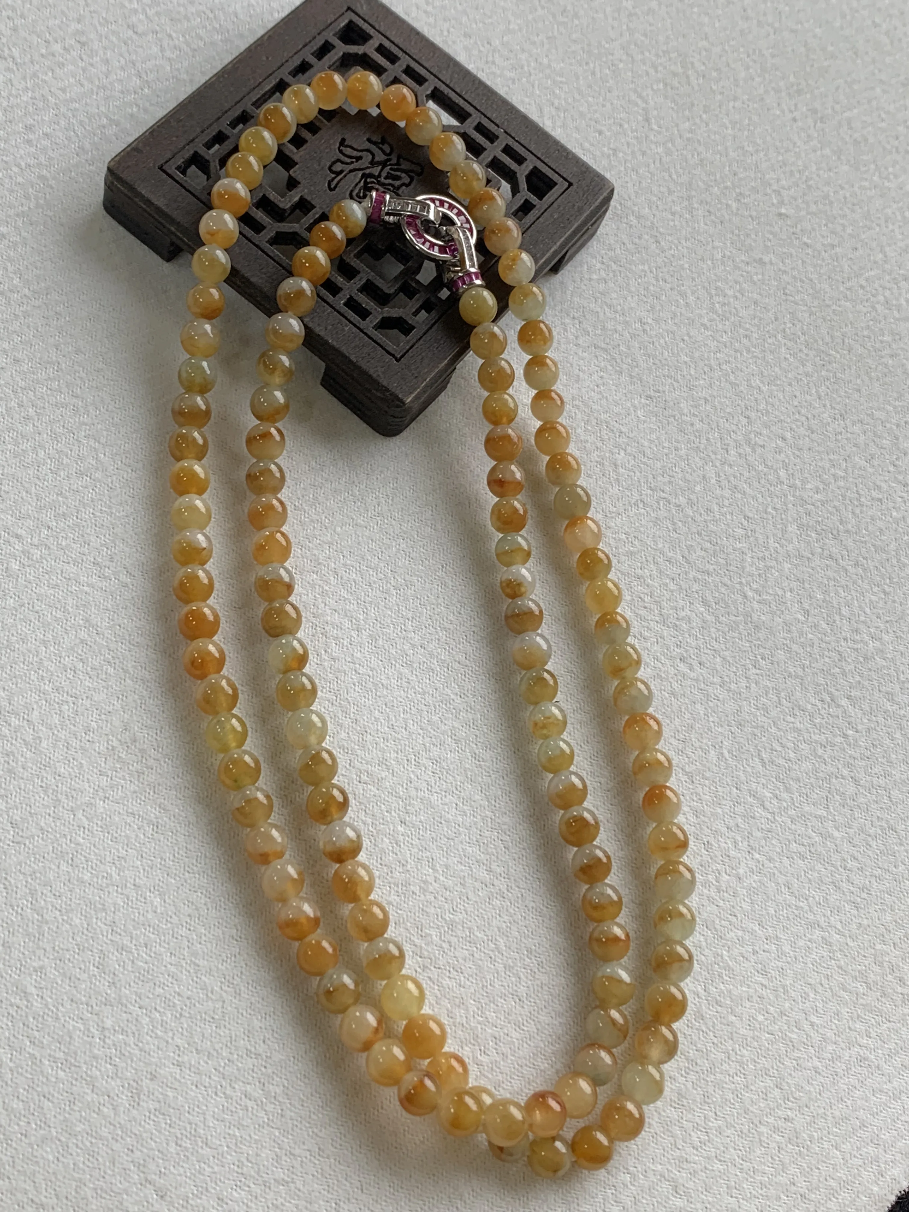 冰胶鸳鸯翡翠珠链项链，尺寸：4.9-5.3mm/118颗，自然光实拍，A056C2025