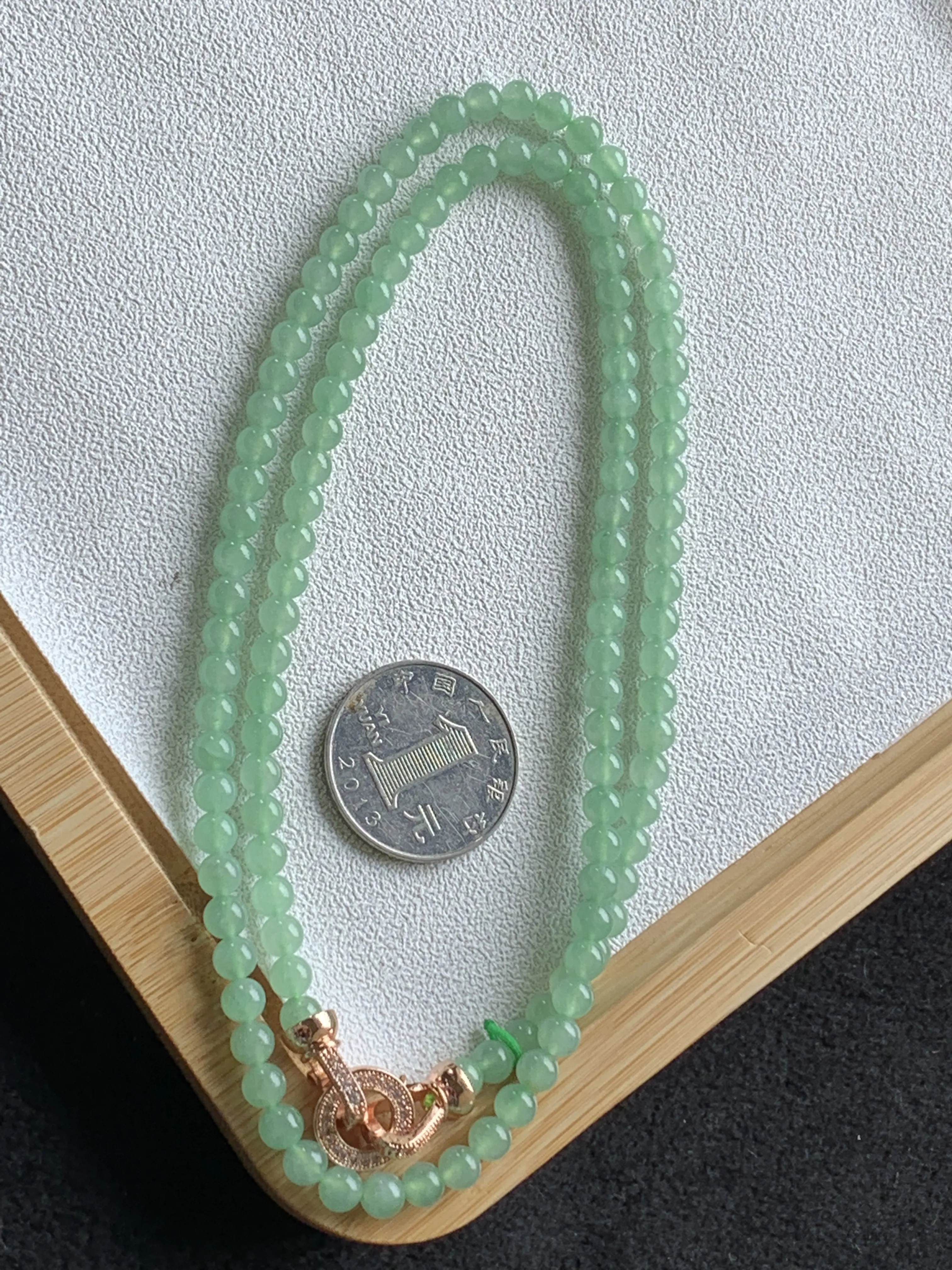 冰胶翡翠珠链项链，尺寸：4.9mm/120颗，自然光实拍，质地细腻，A066C204