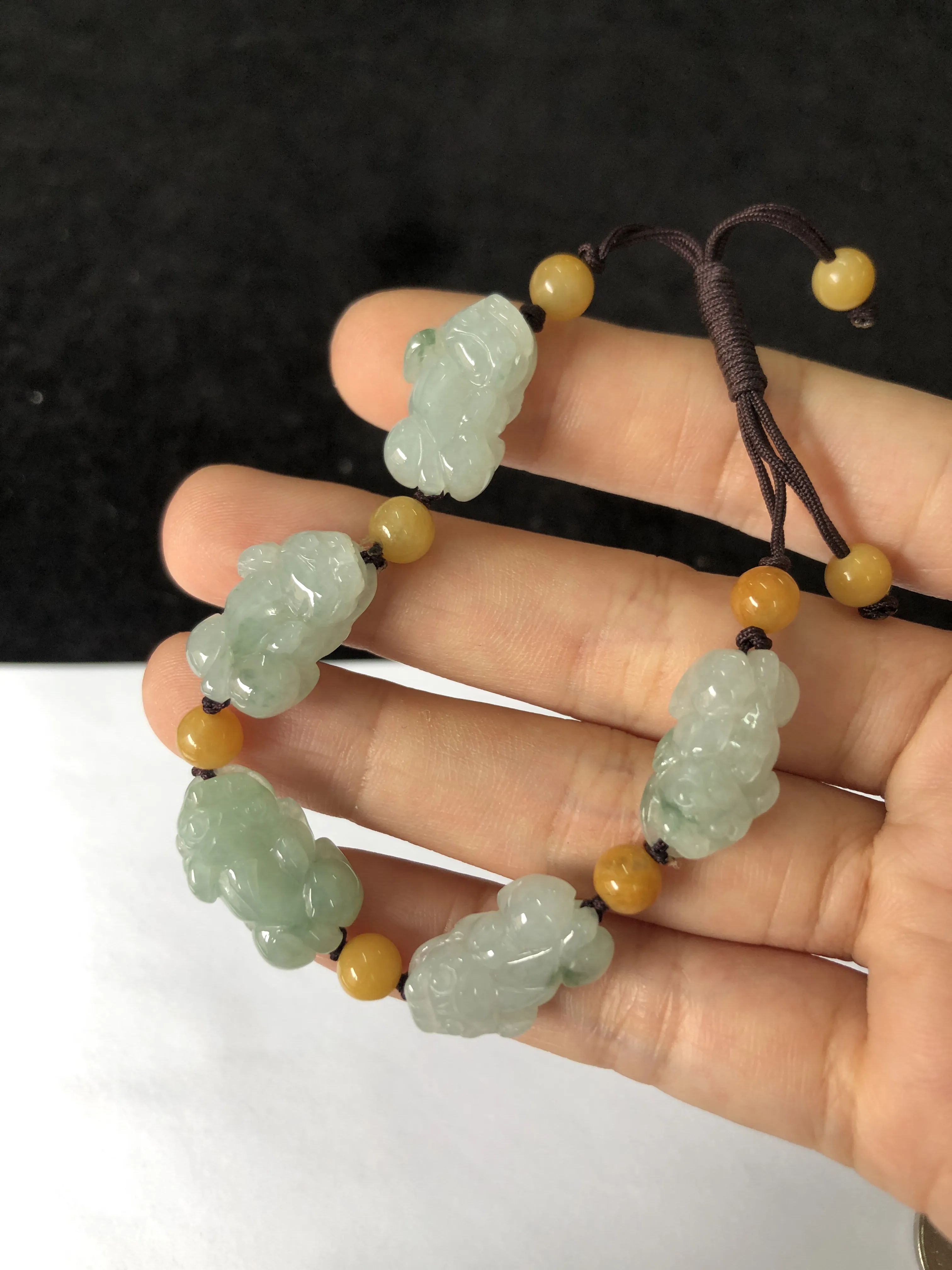 翡翠糯化种白色翡翠