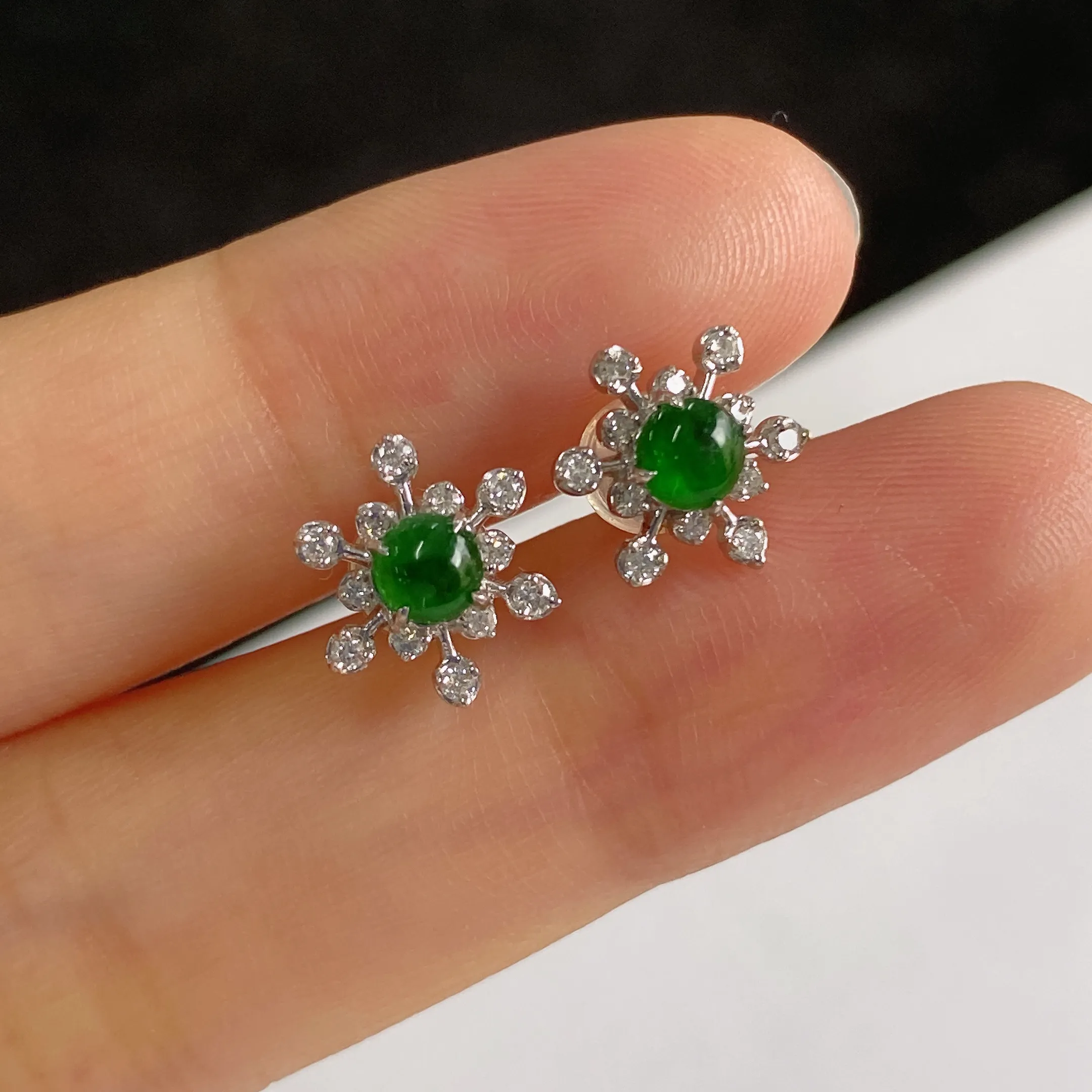 翡翠耳坠，印记：G18K