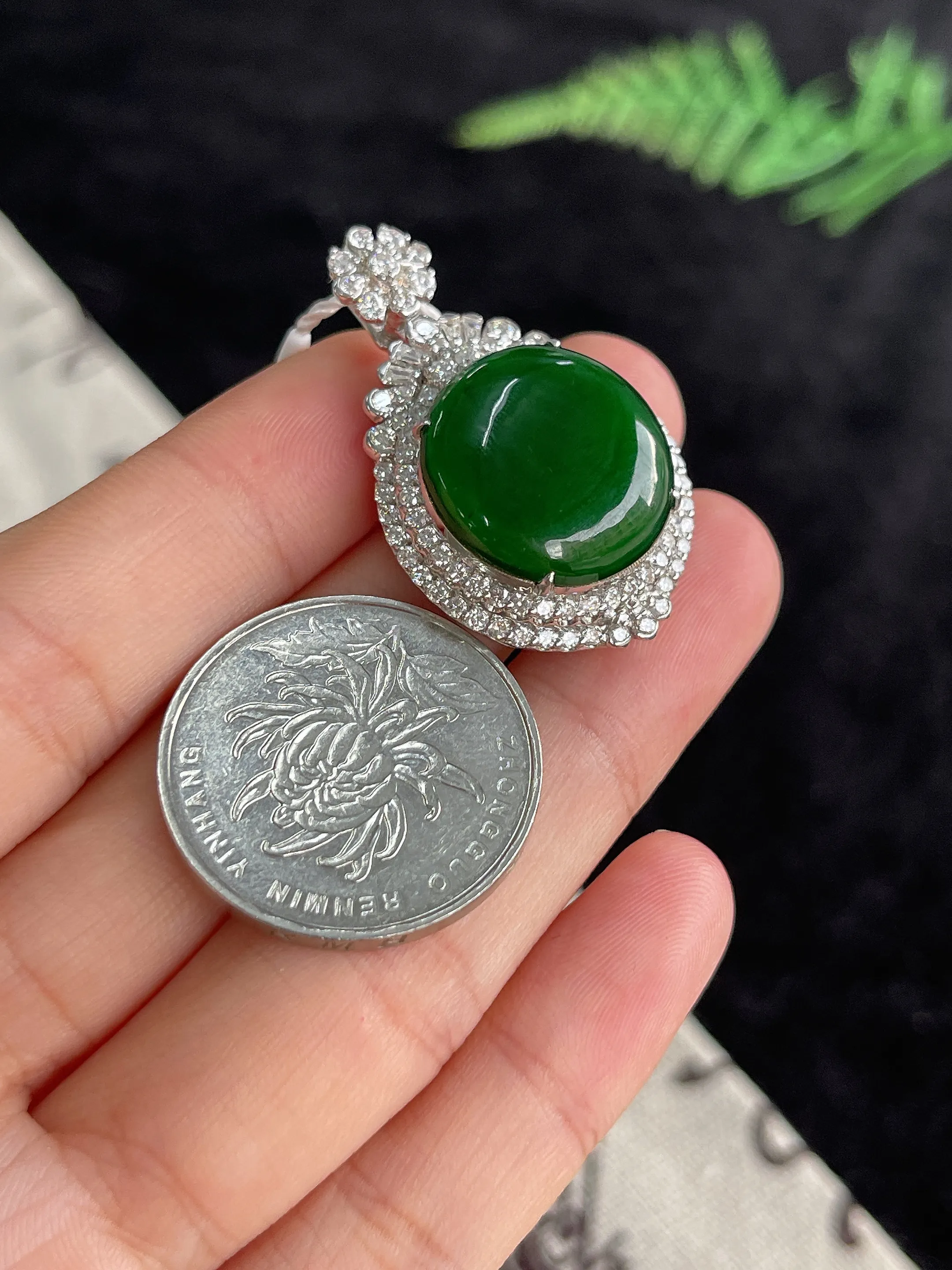 【对庄自营】翡翠蛋面吊坠，18k金镶嵌