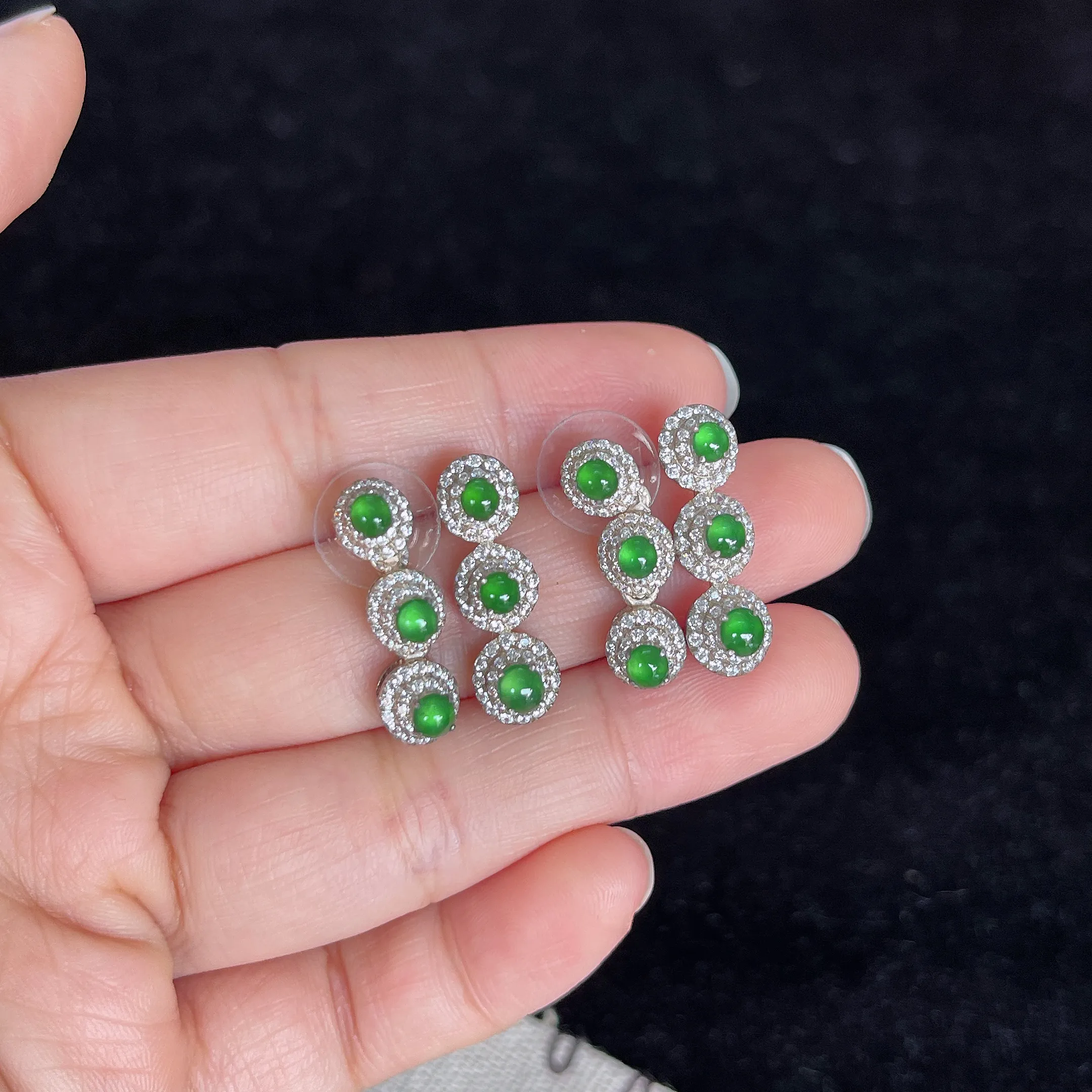 翡翠圆/椭圆形,价格为单颗价格，随机发货