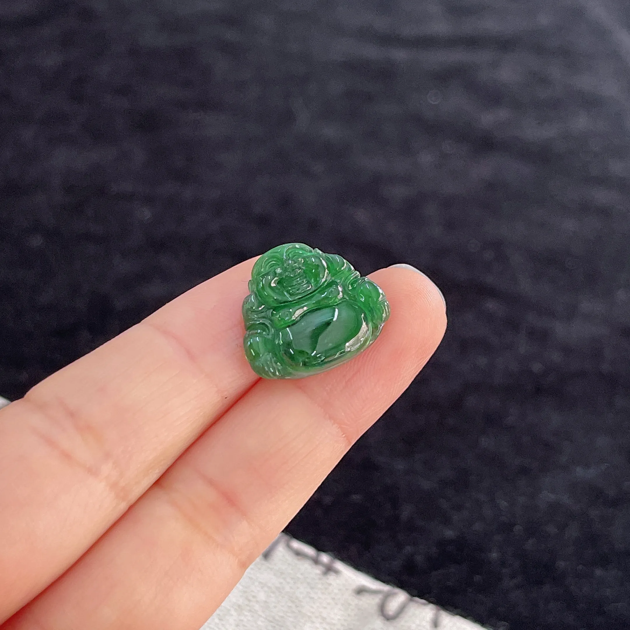 翡翠冰糯种绿色翡翠