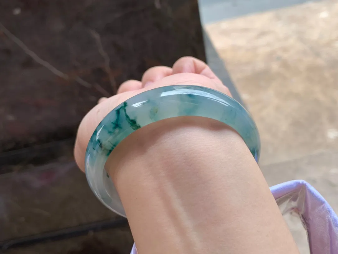 飘花手镯，种好水润，飘花灵动，59.1/15/7.1mm