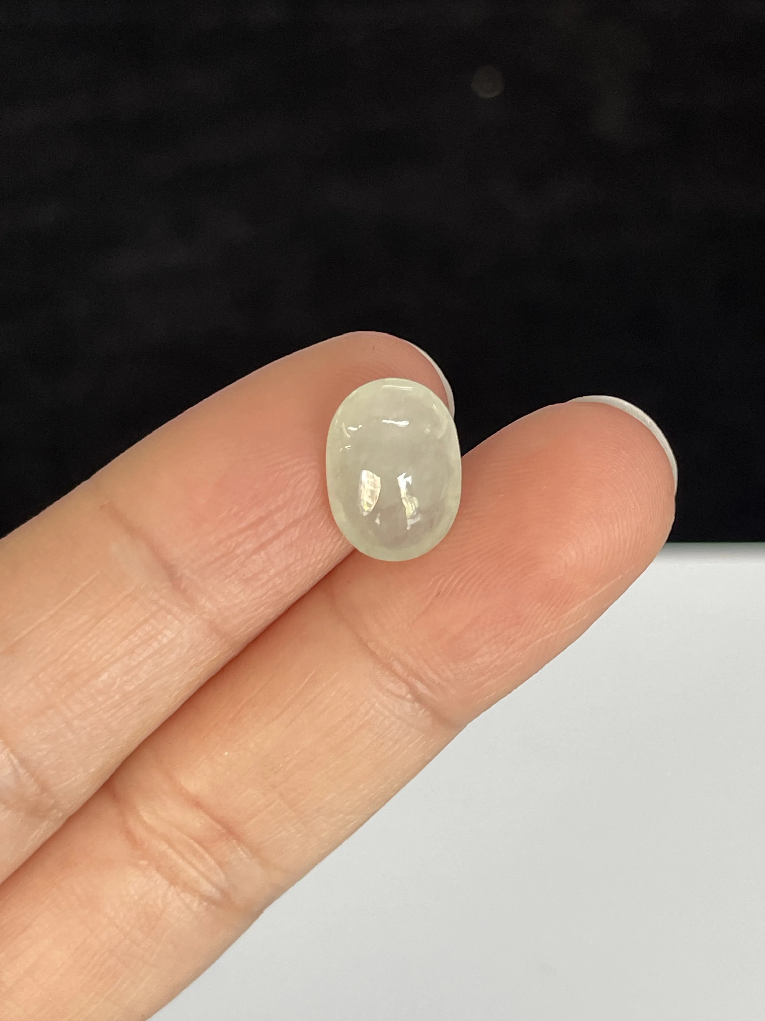 冰糯种白色翡翠戒面/椭圆形