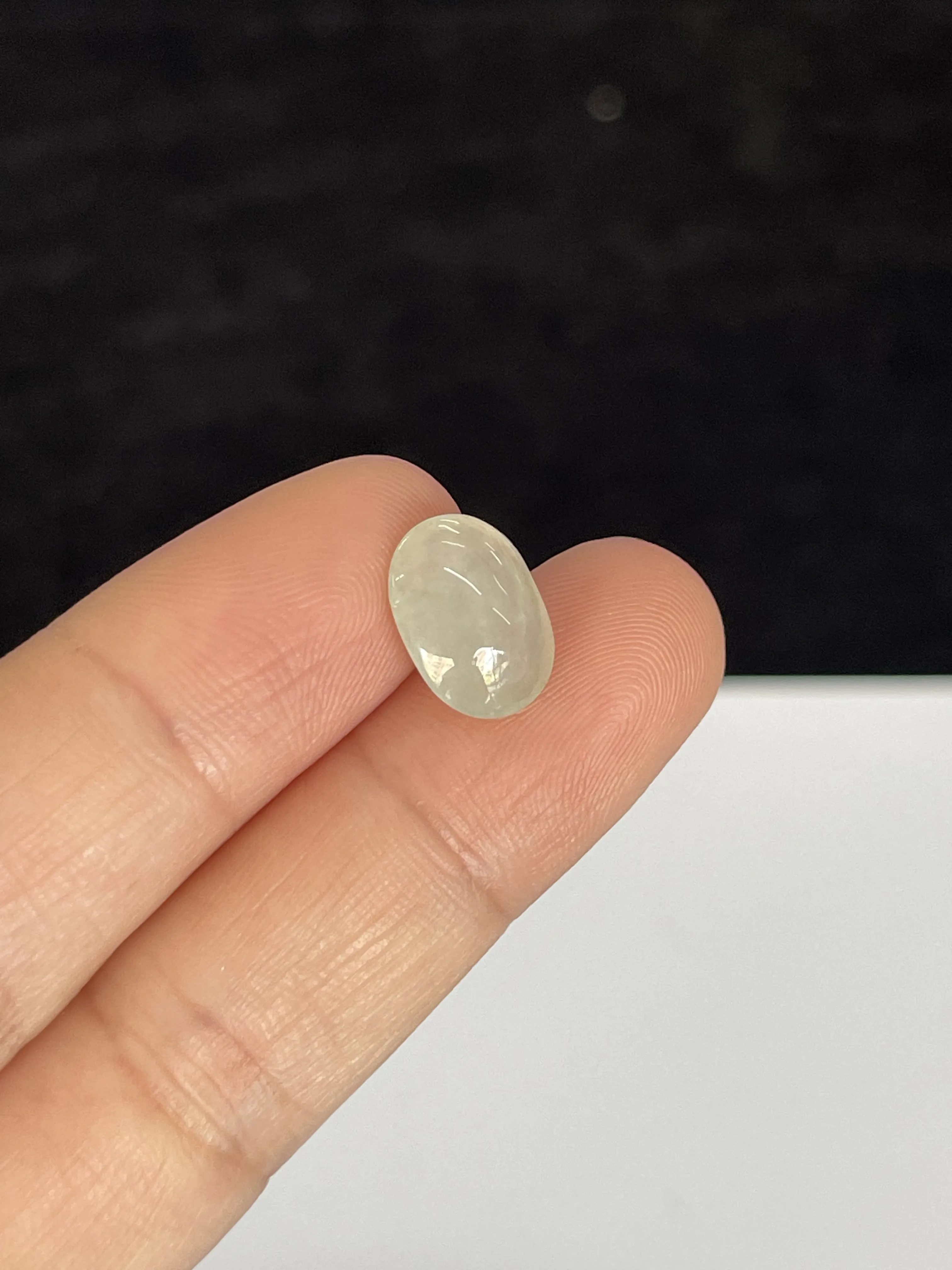 冰糯种白色翡翠戒面/椭圆形