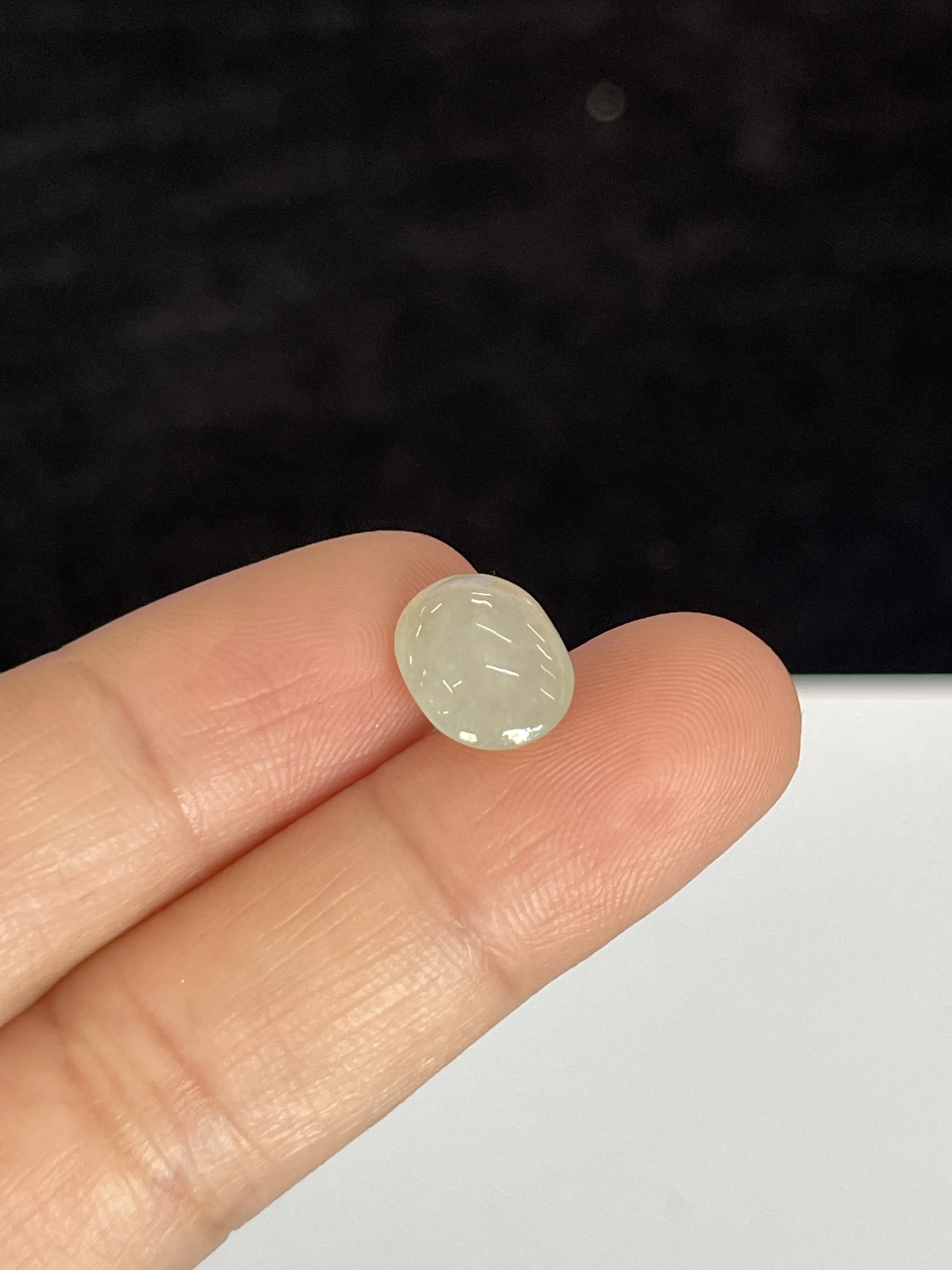 冰糯种白色翡翠戒面/椭圆形