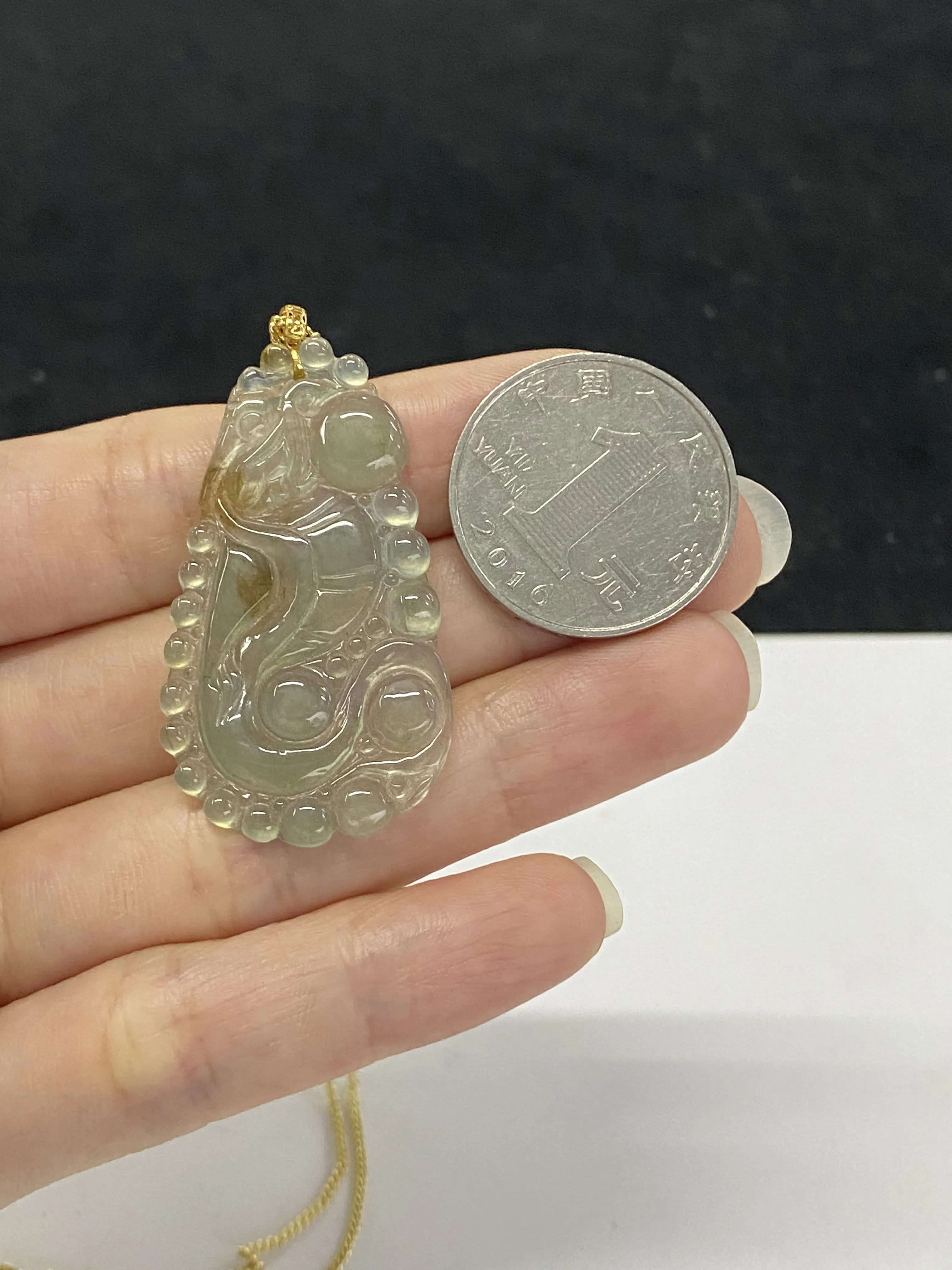 翡翠花件，印记：G18K