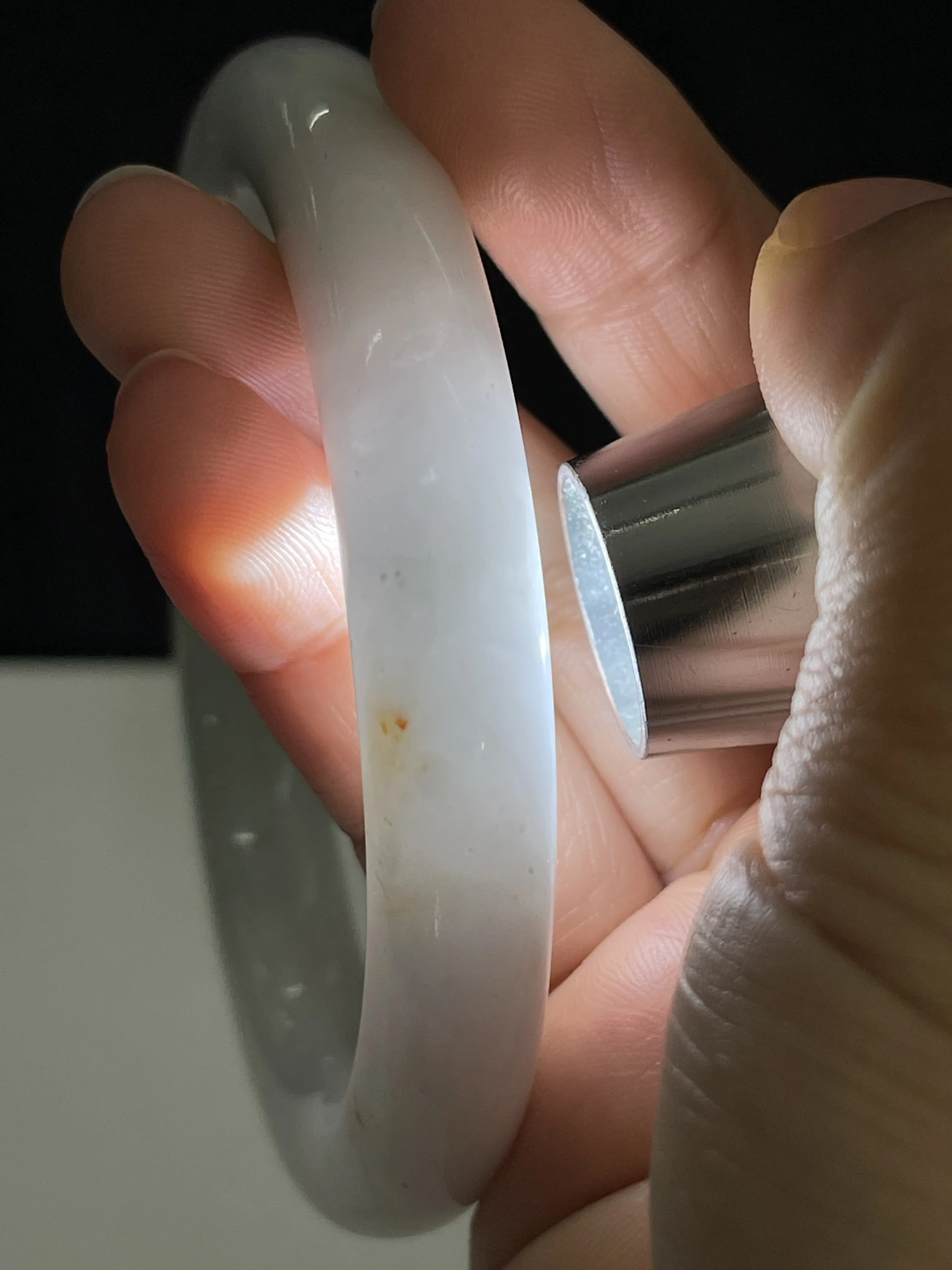 翡翠糯化种白色手镯