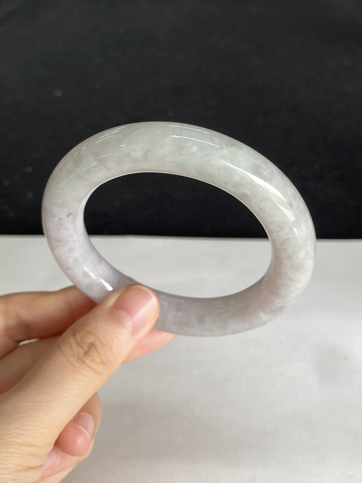 缅货糯种白底手镯，手镯挂件吊坠饰品(无事牌、平安扣、蛋面）(豆种、糯化种、冰糯种、冰种、玻璃种、和田玉)