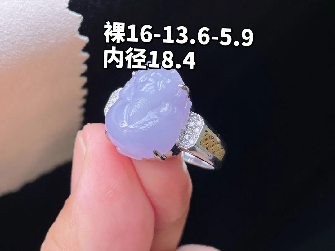 18K 紫罗兰·貔貅戒指
 
  裸16-13.6-5.9
  内径18.4