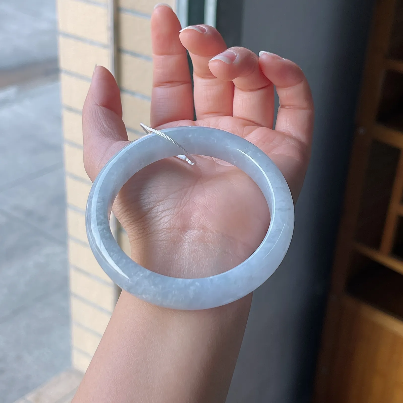 正圈58圈口，翡翠冰糯种淡紫色手镯