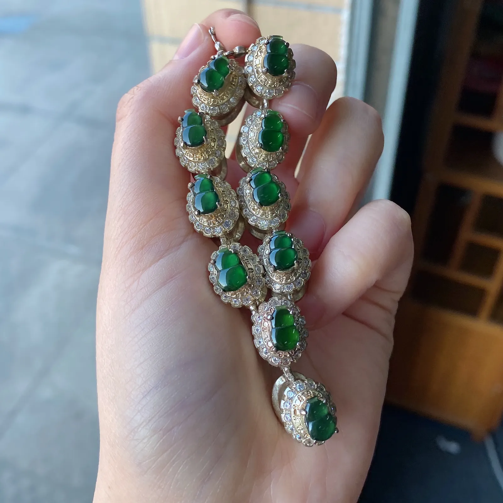 翡翠葫芦蛋面，价格为单颗价格，随机发货