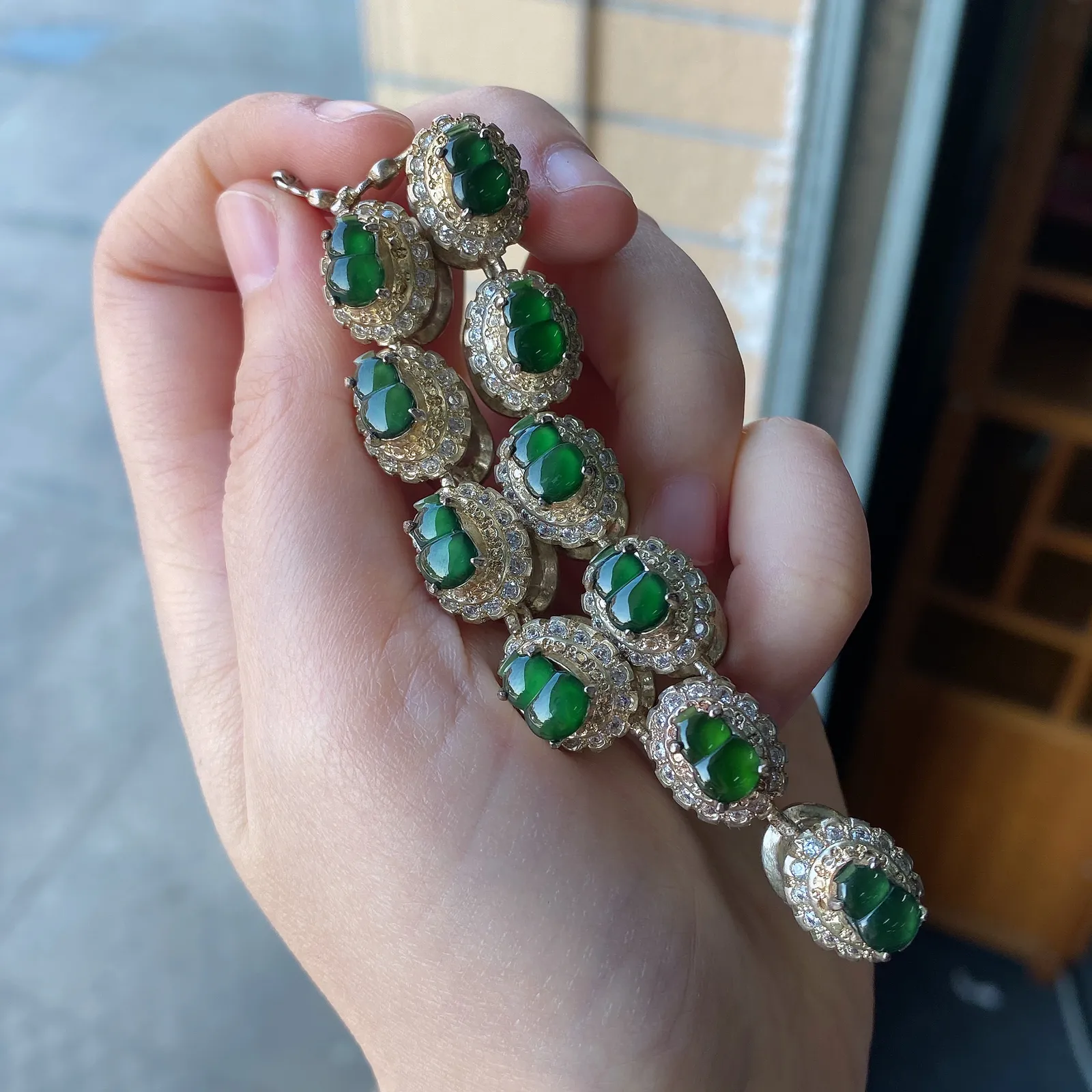 翡翠葫芦蛋面，价格为单颗价格，随机发货