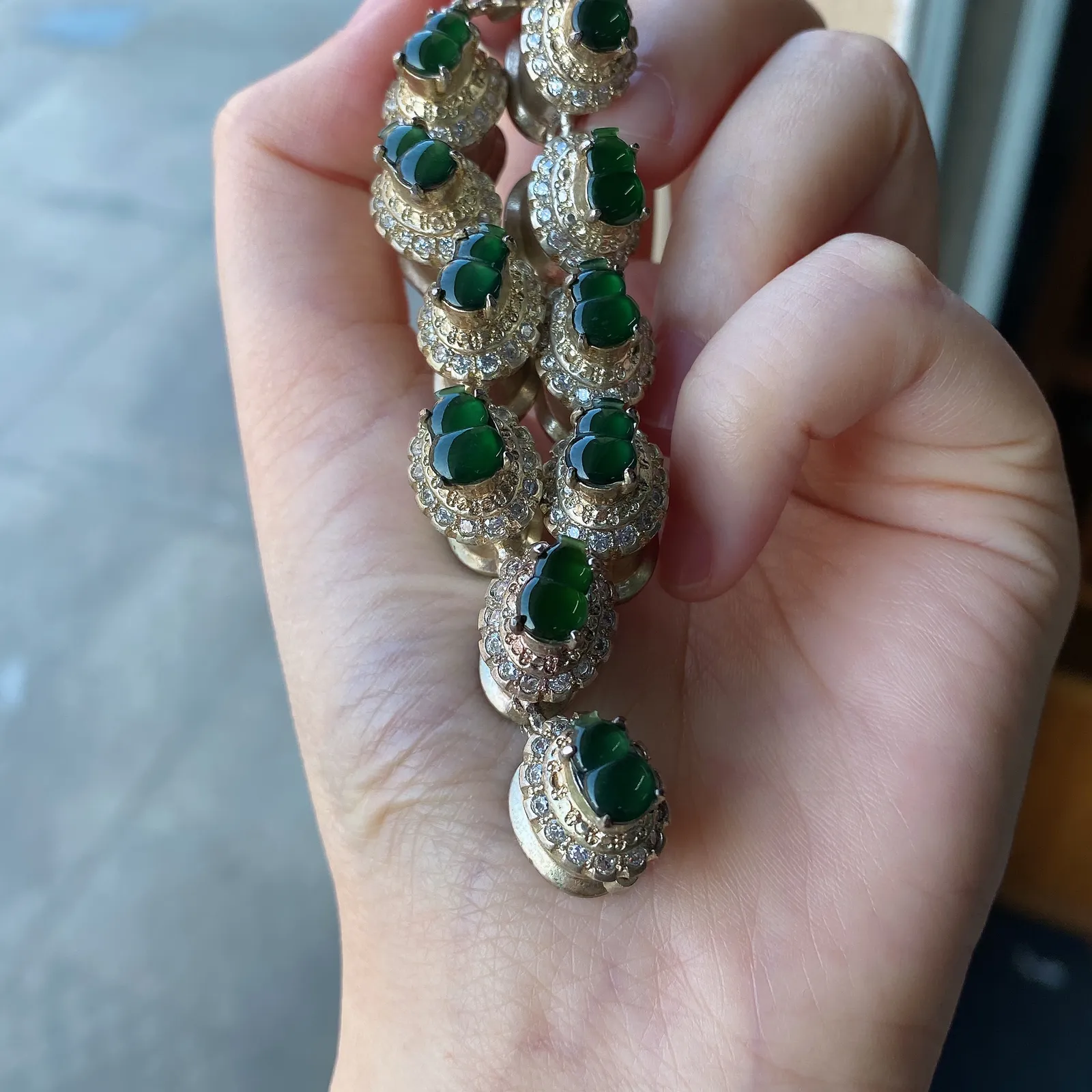 翡翠葫芦蛋面，价格为单颗价格，随机发货