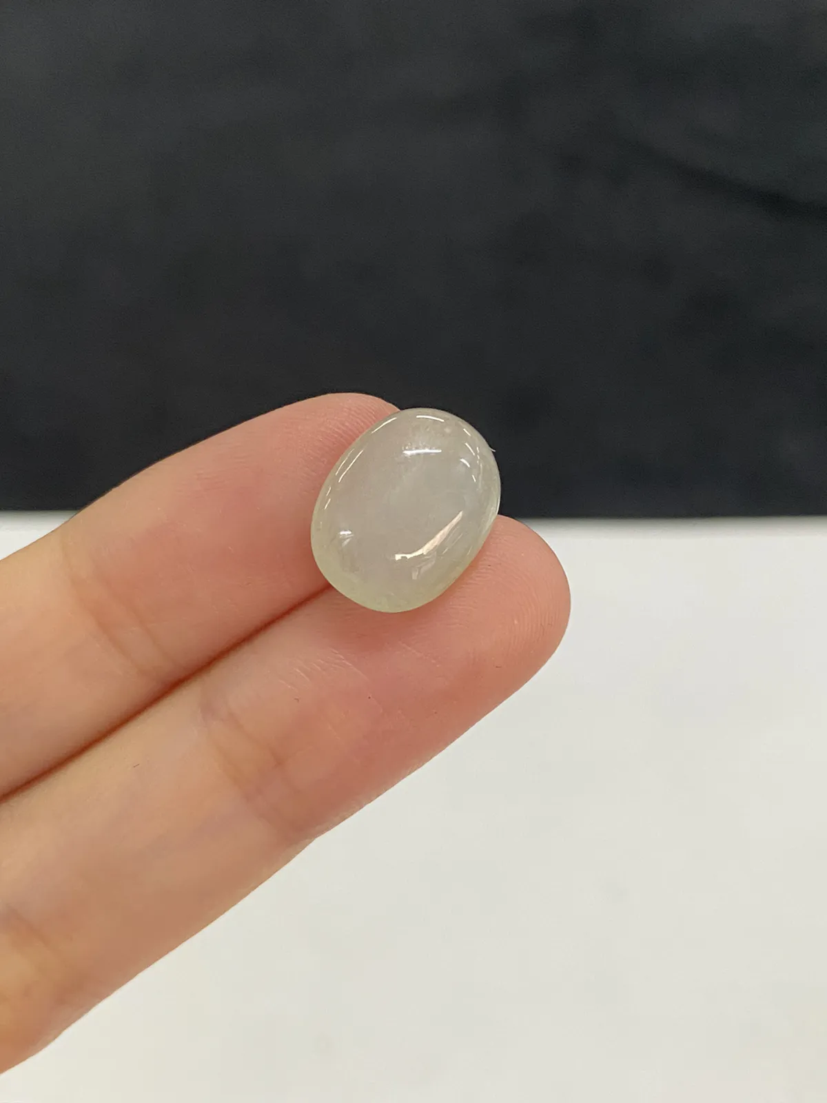 高冰玻璃种翡翠蛋面