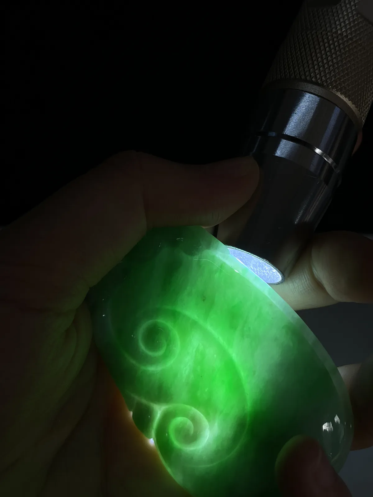翡翠糯化种飘绿如意
