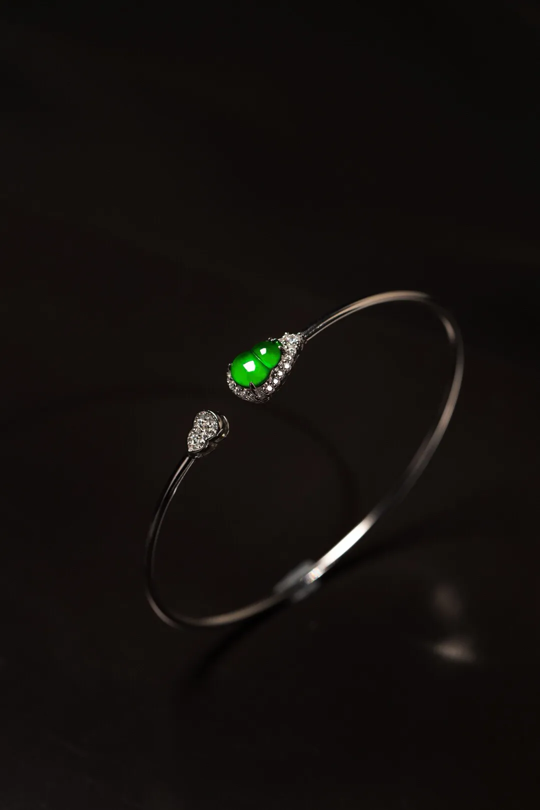 天然满绿翡翠葫芦-福禄点钻纯银手镯，裸石：8x6x2.3