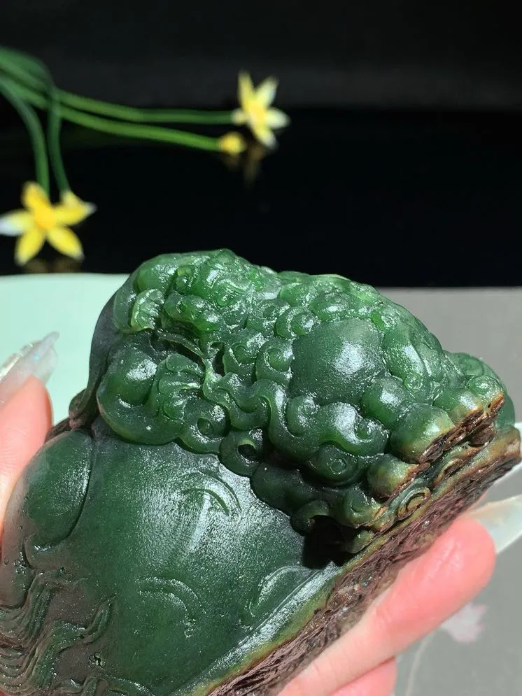 和田玉碧玉籽貔貅摆件！规格88.5/63.5/53.3 重331.5克！玉质细腻油润 底色纯净 色泽均匀 无裂无杂 抛光更漂亮
