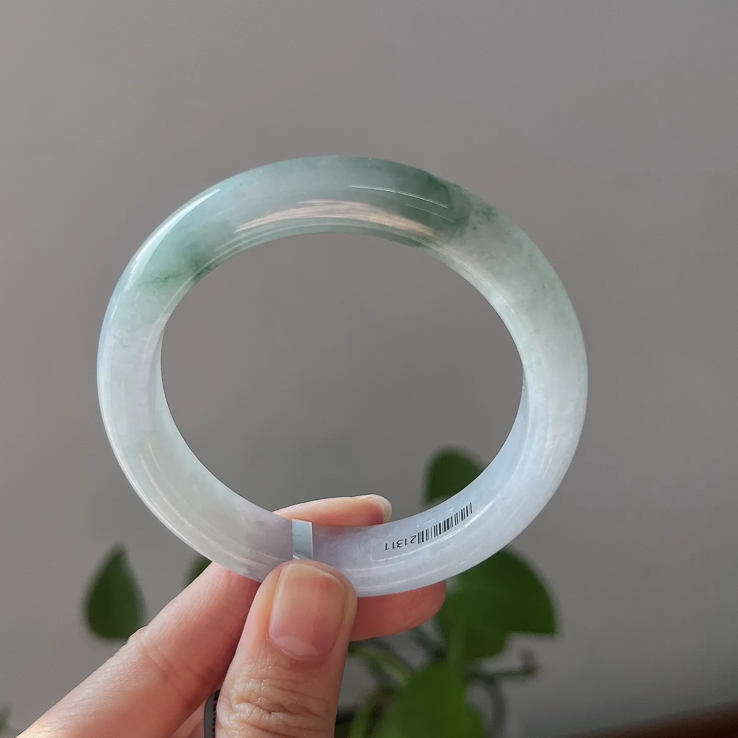 正圈53.5翡翠冰糯种飘蓝花手镯