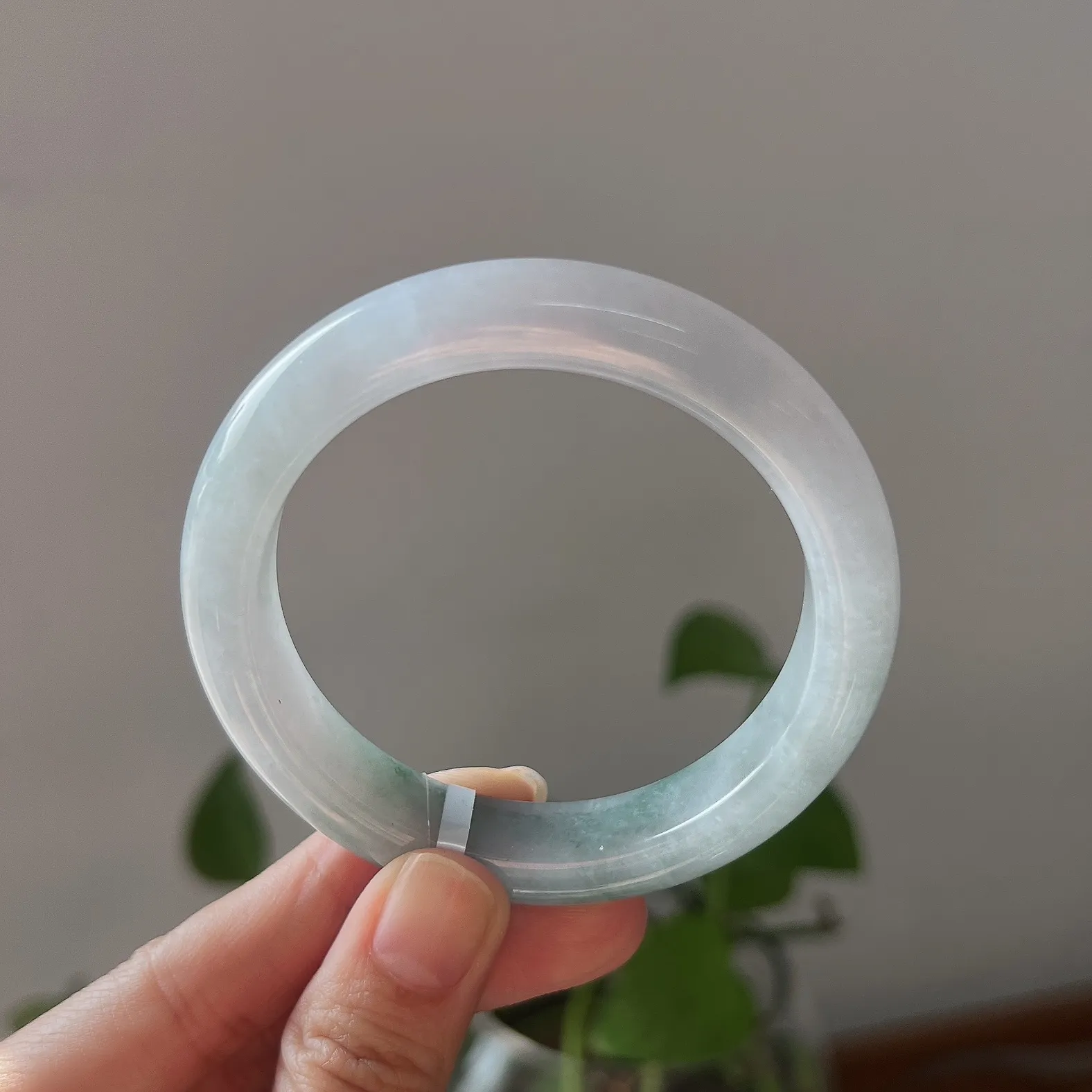 正圈53.5翡翠冰糯种飘蓝花手镯