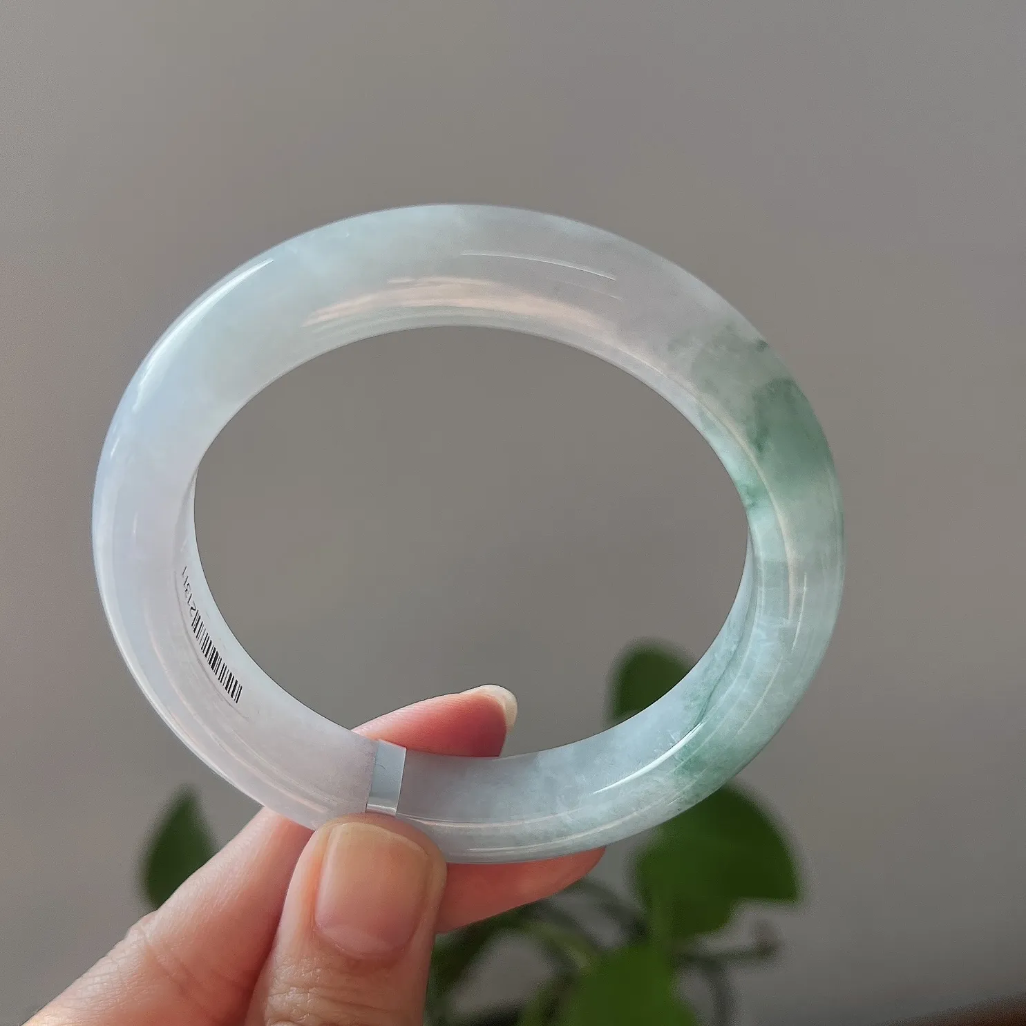 正圈53.5翡翠冰糯种飘蓝花手镯