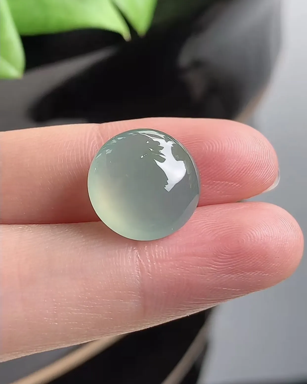 a货翡翠老坑冰种晴水蛋面镶嵌件 尺寸13.2×6.6mm