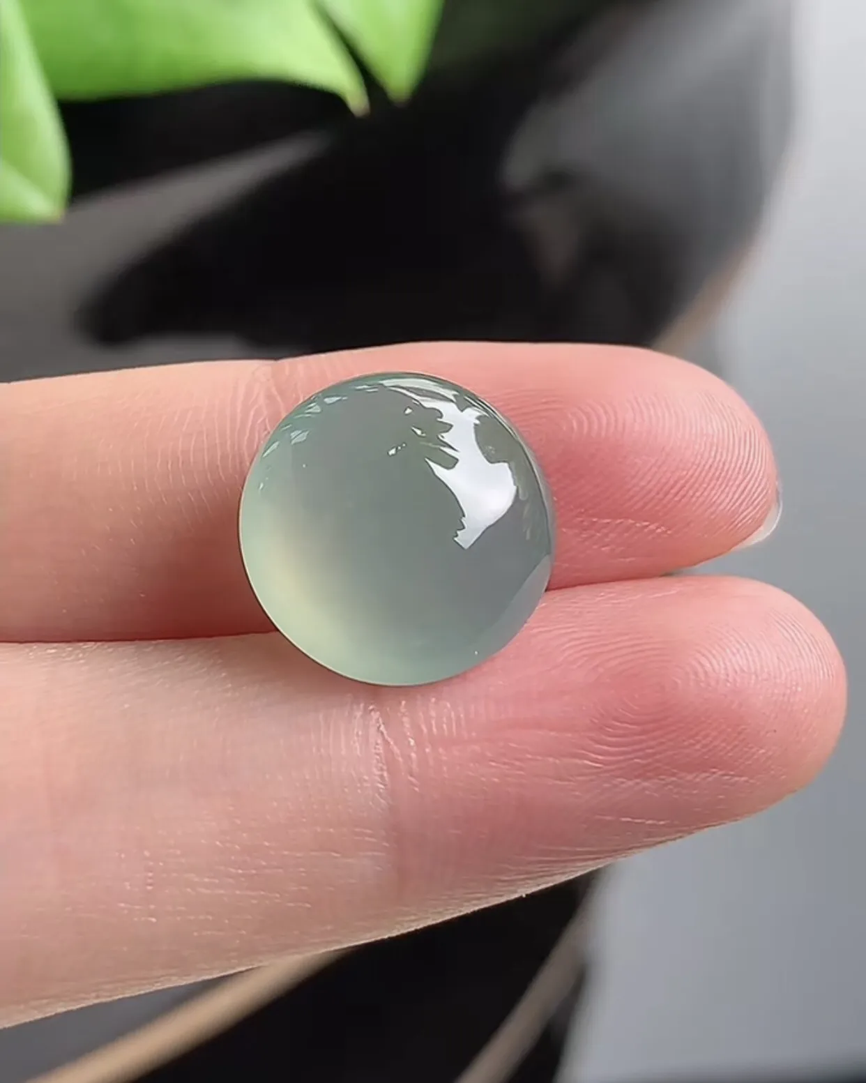 a货翡翠老坑冰种晴水蛋面镶嵌件 尺寸13.2×6.6mm