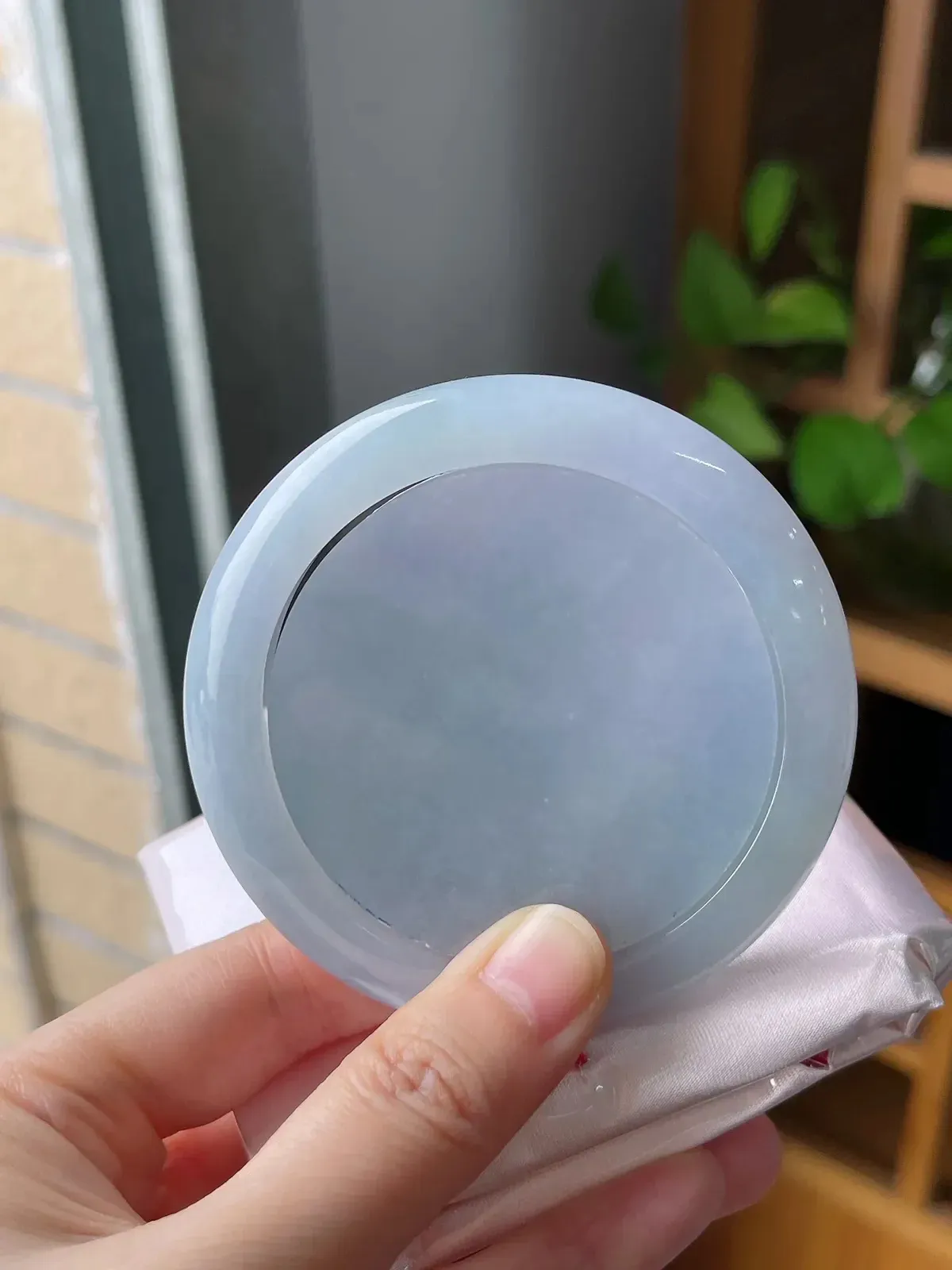 翡翠春彩板料，适合正圈50-55圈口，圆镯适合50-52圈口，起货参考见最后一张