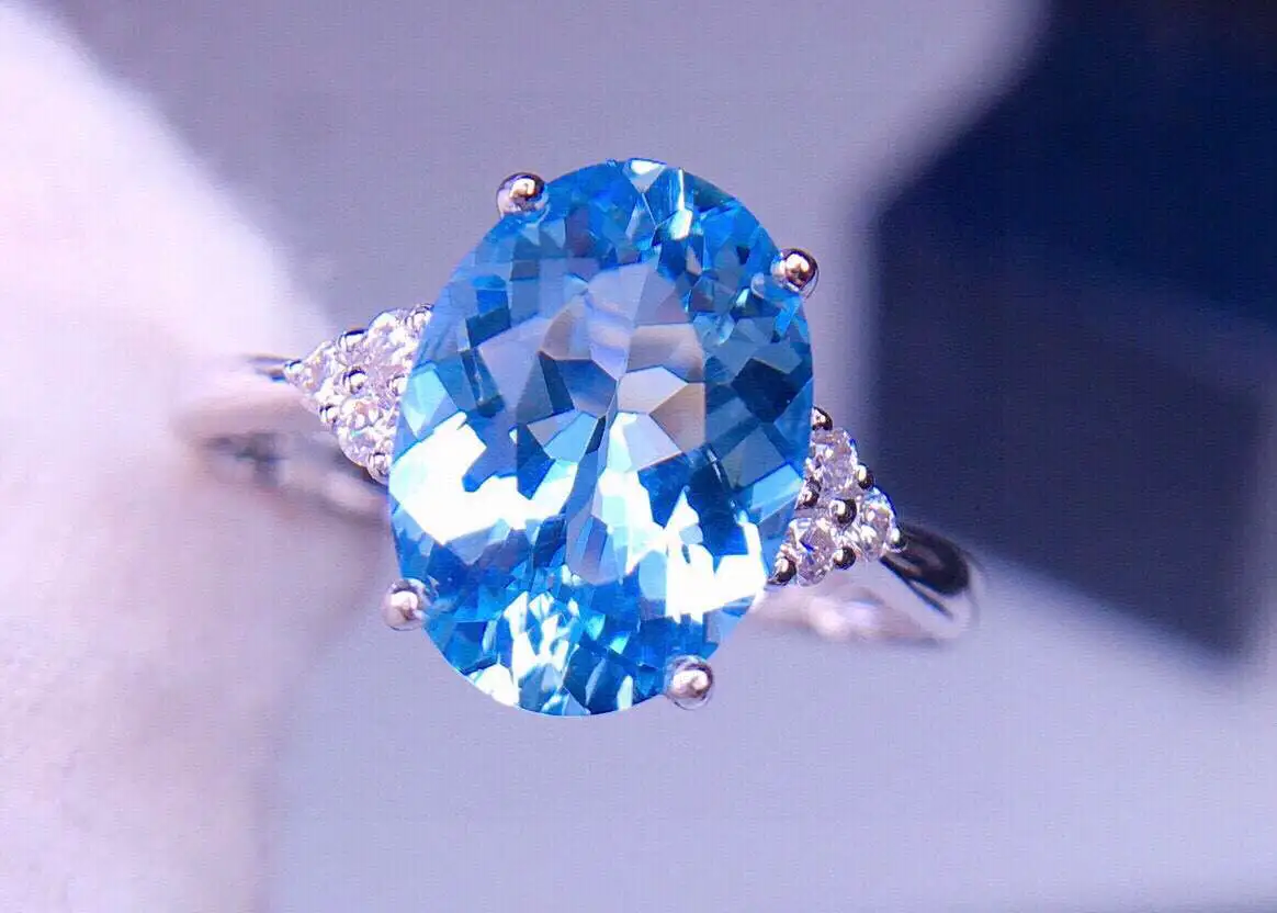 天然圣玛利亚海蓝宝戒指 戒指主石10.8*7.5 宝石约3.1ct  18k白金