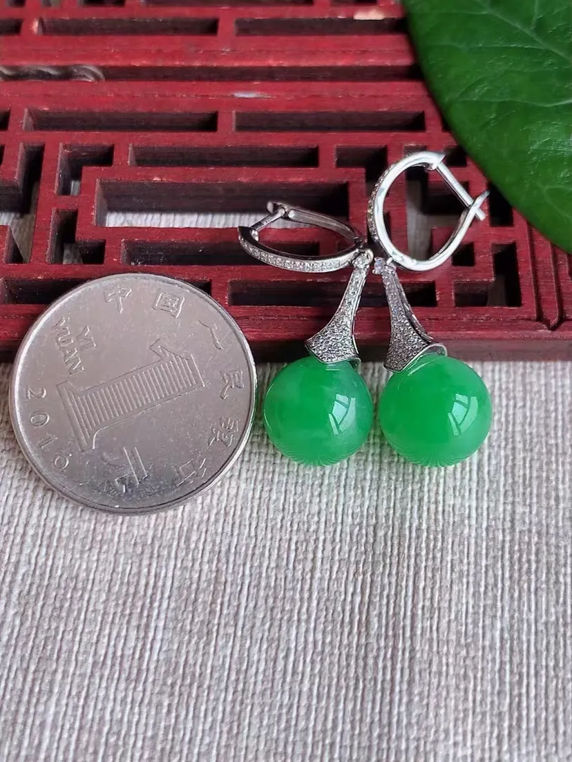 天然A货翡翠18K金伴钻镶嵌阳绿圆珠转运珠耳坠 尺寸10.8mm 重量7.09g 0316