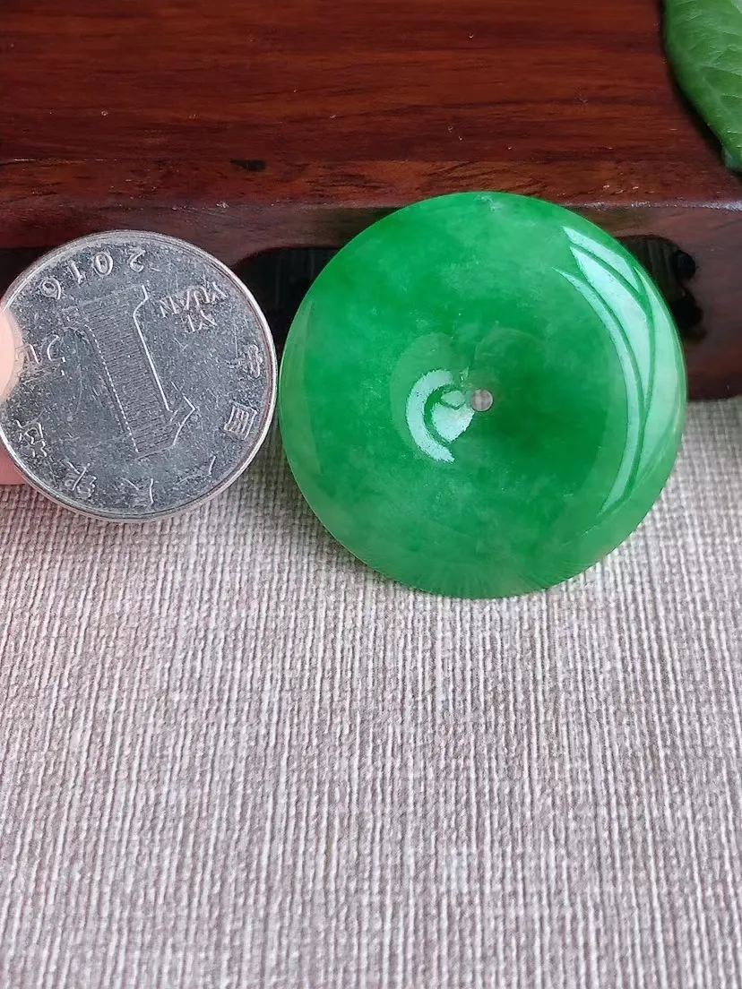 天然A货翡翠阳绿大平安扣吊坠尺寸35×5.5m量14.00g 0316