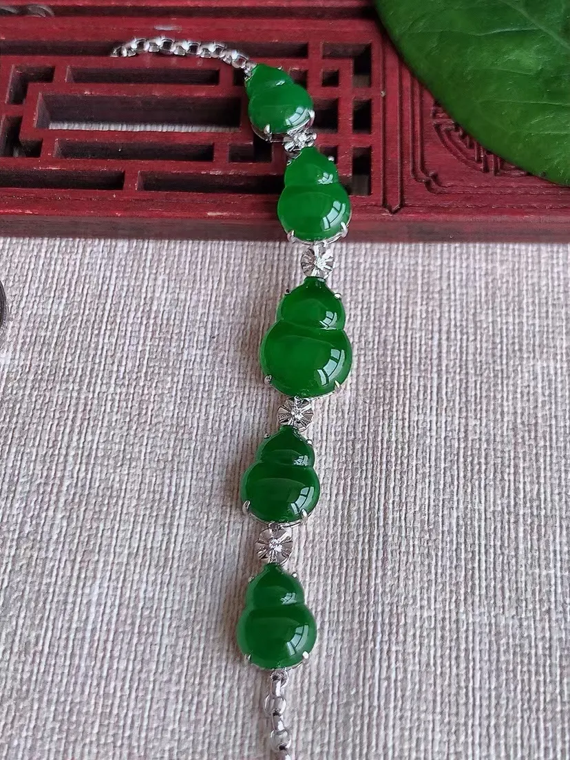 天然A货翡翠18K金镶嵌满绿葫芦手链尺寸15.6×11.3×5.5m量6.30g 0322