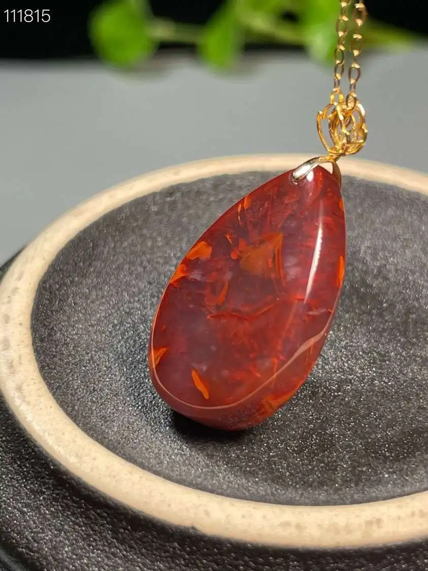  JYZ 精品 瓦西料南红【水滴】项链 吊坠。色彩艳丽，牛血红，带火焰，18k金扣头镶嵌，非常难得，规格约：26*17.5*8.5mm