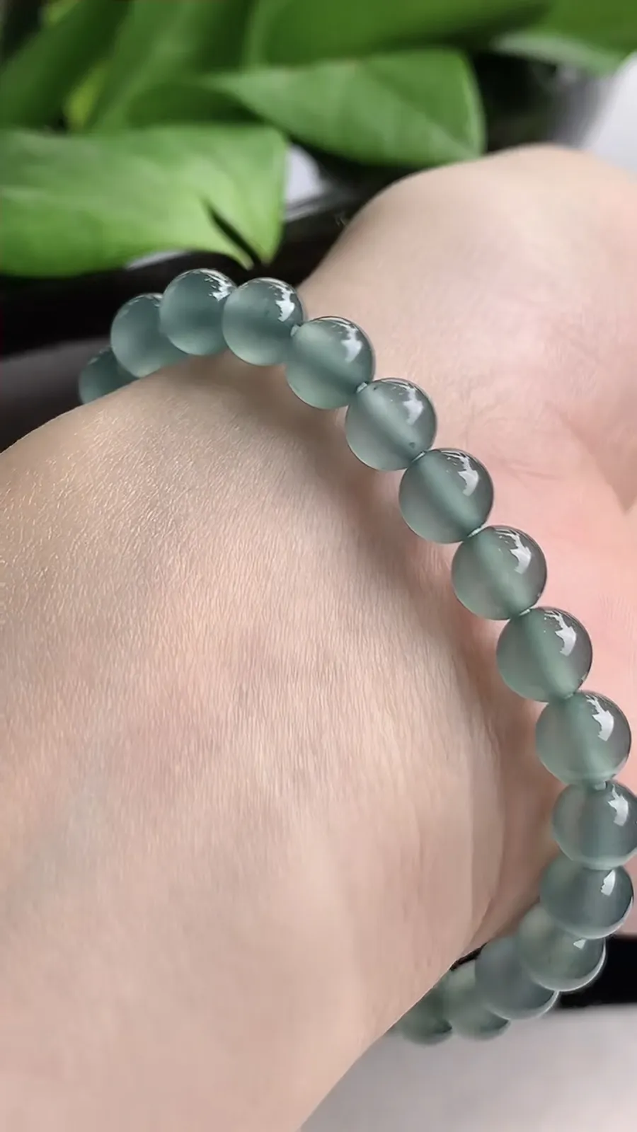 a货翡翠老坑冰种圆珠佛珠手串26颗 尺寸6.7mm